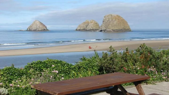 Other in Summer Wind Budget Motel