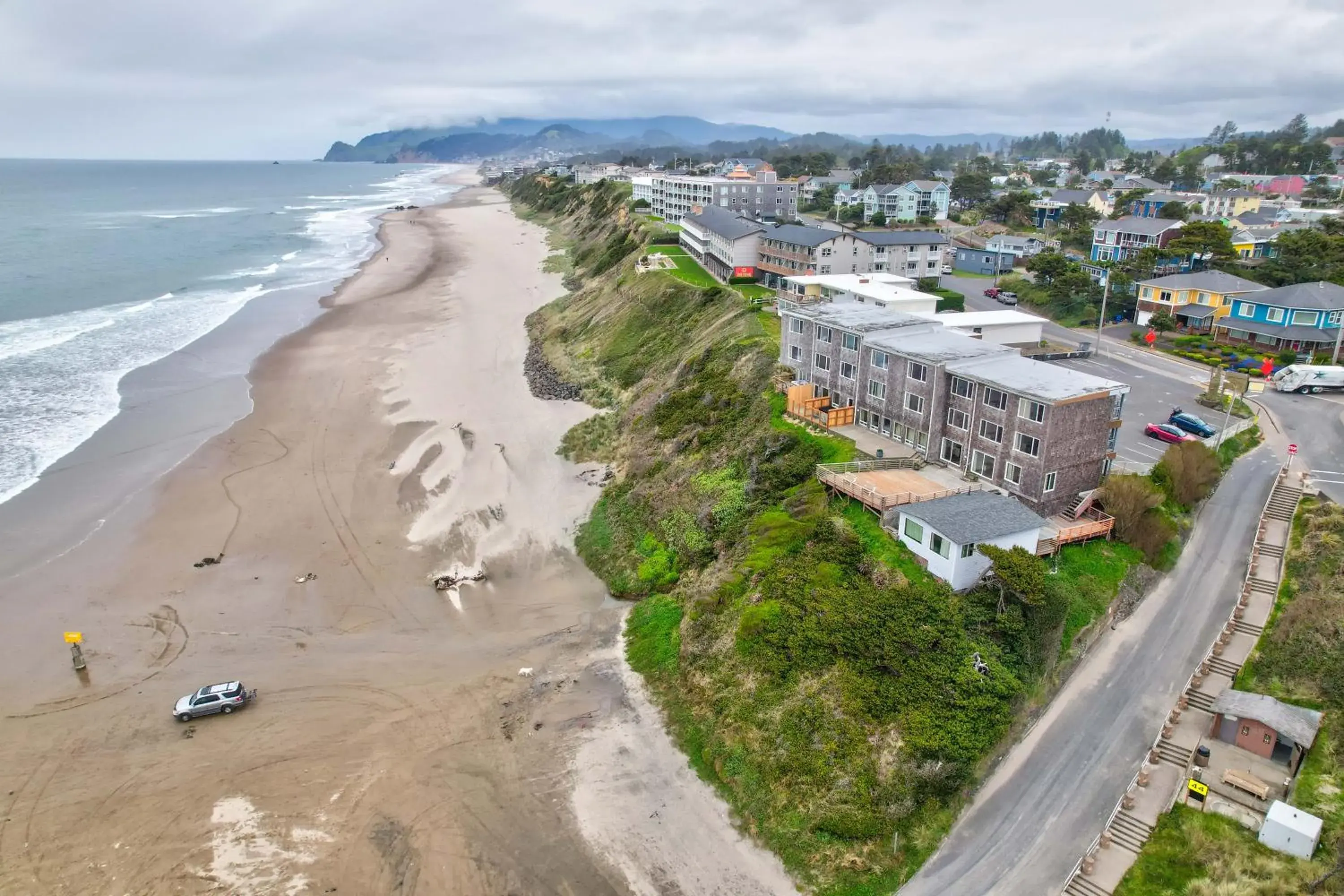 Property building in Seagull Beachfront Inn Property building in Seagull Beachfront Inn