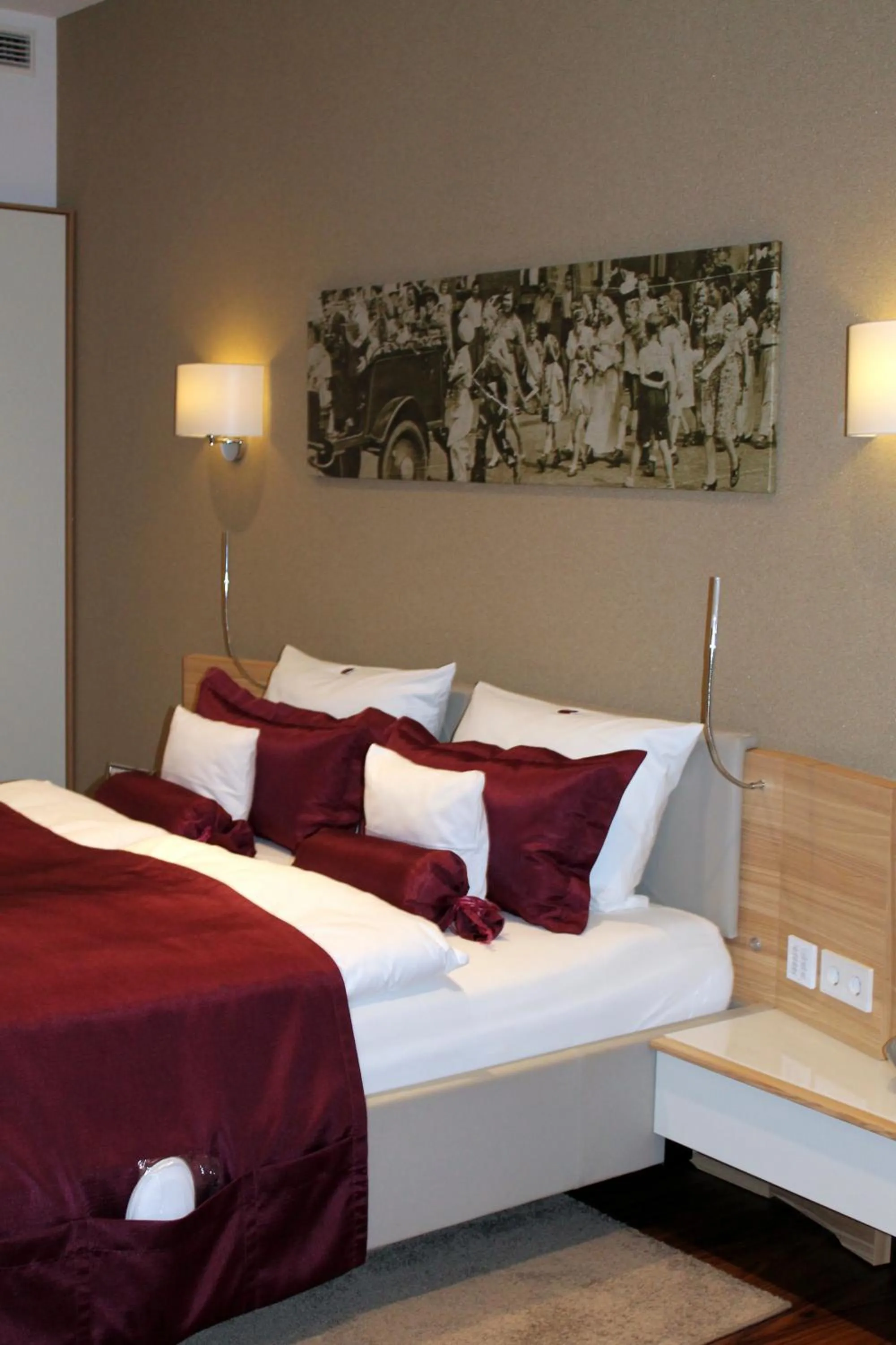 Decorative detail, Bed in Heiner's Parkhotel