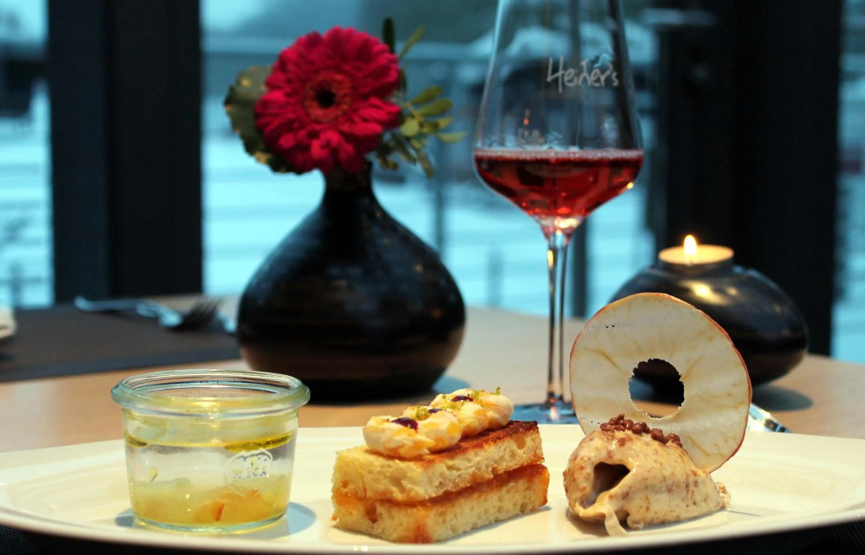 Food and drinks in Heiner's Parkhotel