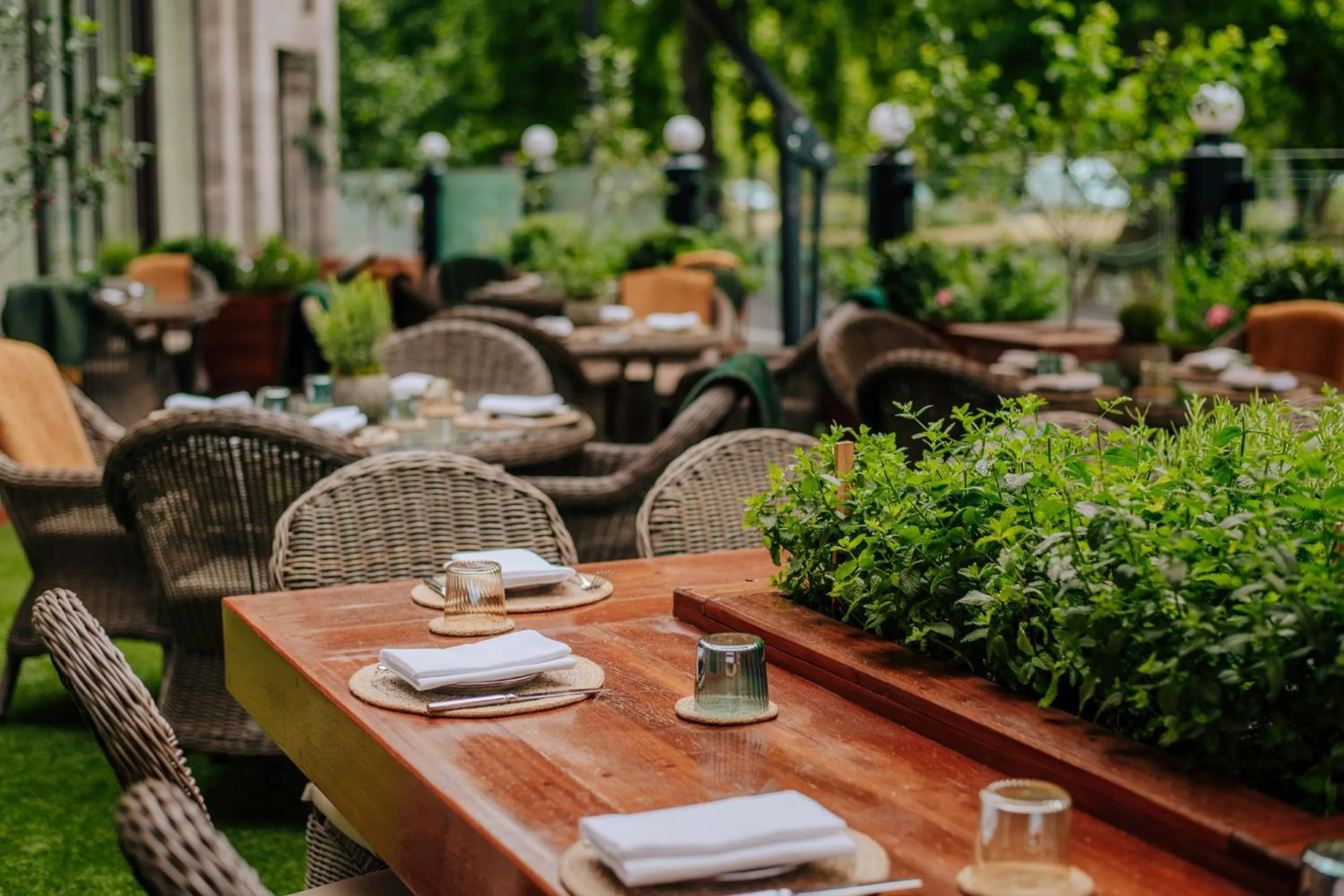 Restaurant/places to eat in JW Marriott Grosvenor House London