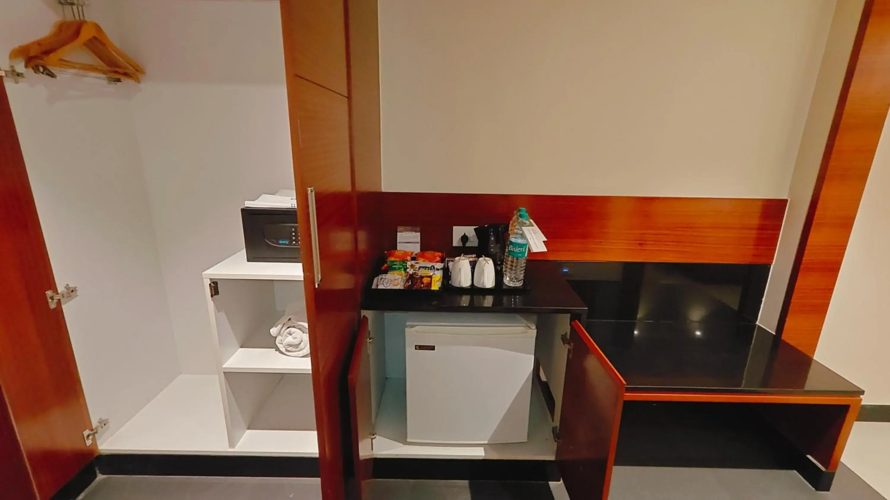 Deluxe Queen Room with Two Queen Beds in MM Legacy - A Bergamont Hotel, Kanchipuram Deluxe Queen Room with Two Queen Beds in MM Legacy - A Bergamont Hotel, Kanchipuram