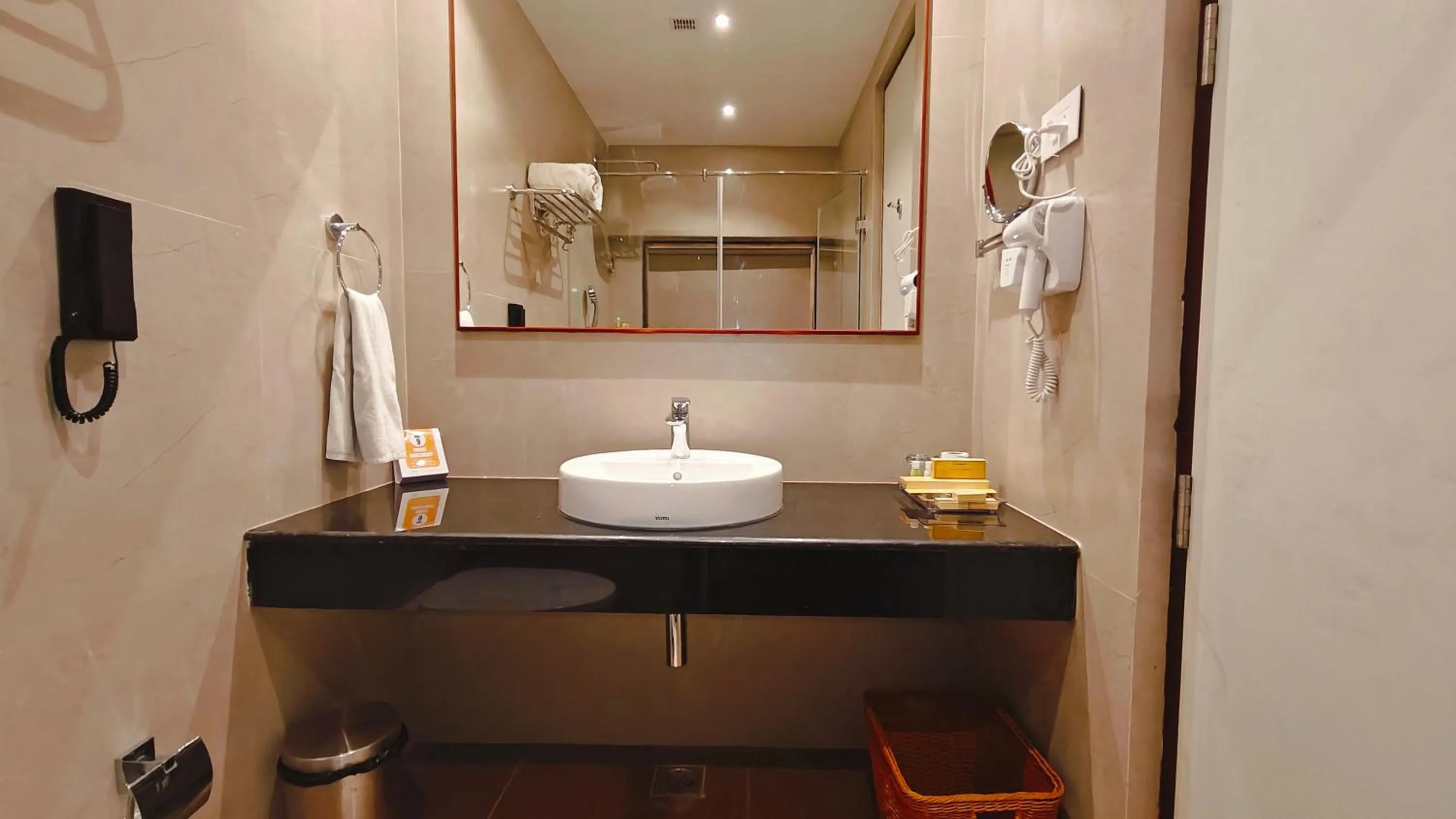 Bathroom in MM Legacy - A Bergamont Hotel, Kanchipuram