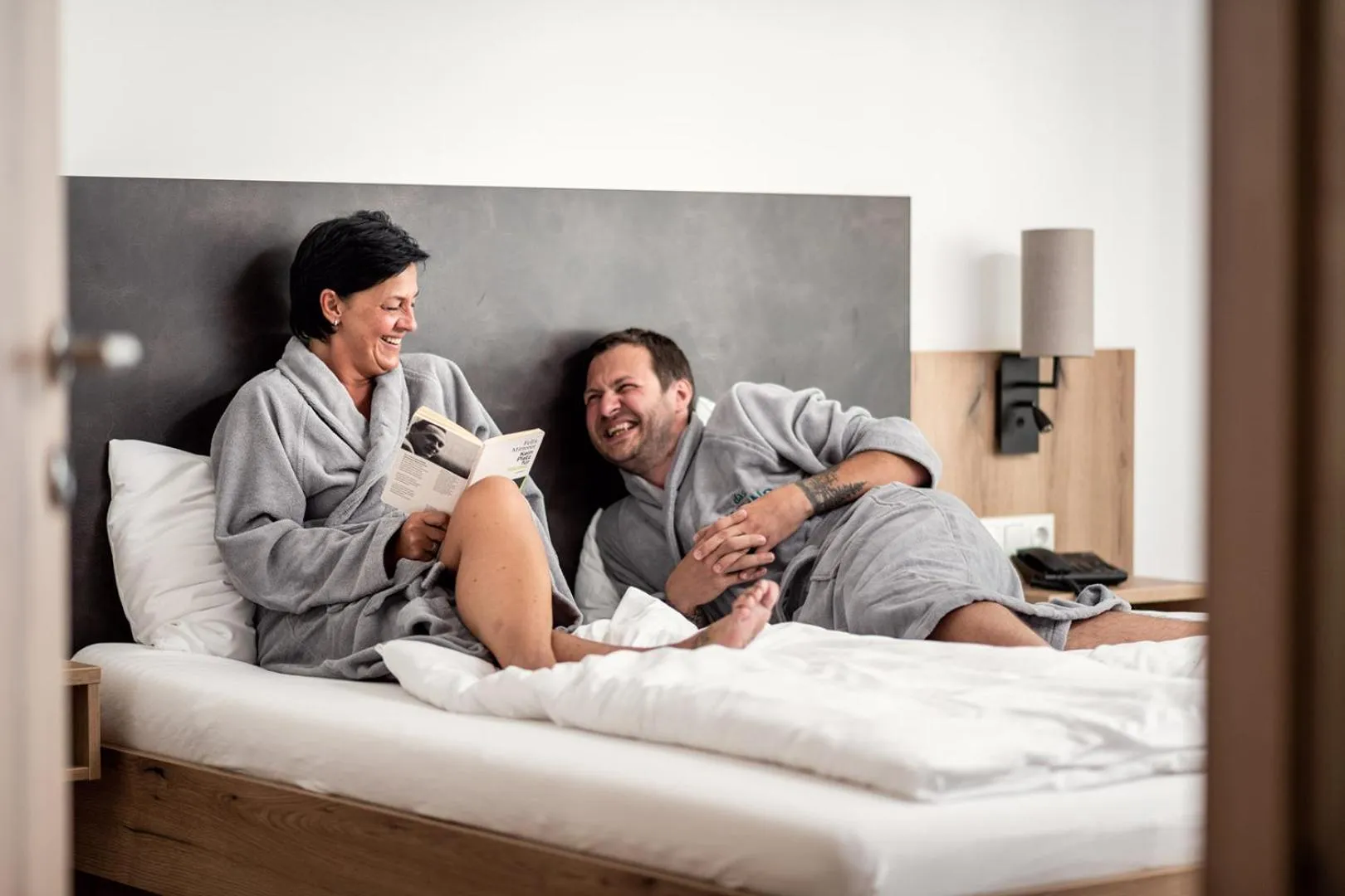 Bedroom, Bed in Aktiv- & Gesundheitsresort das GXUND - Thermeneintritt inklusive