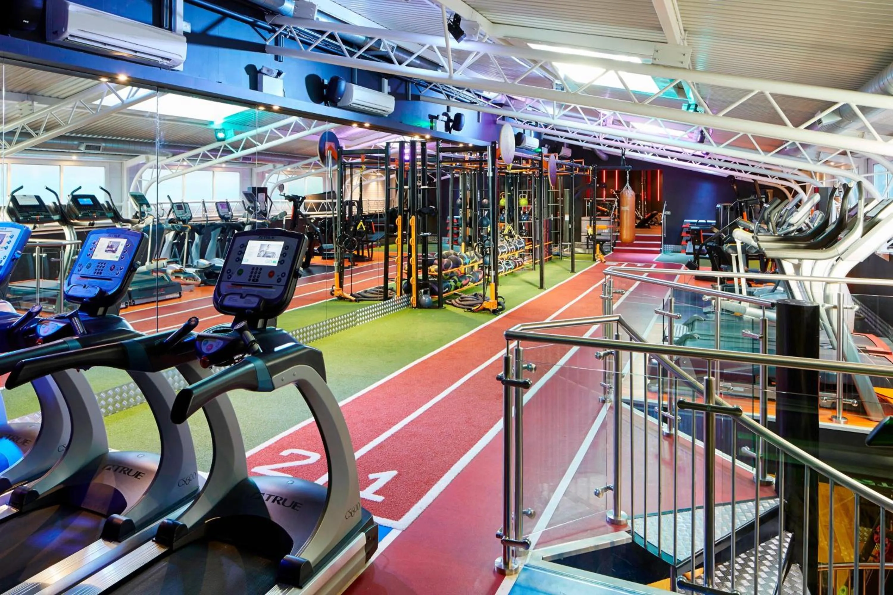 Fitness centre/facilities in London Marriott Hotel Kensington