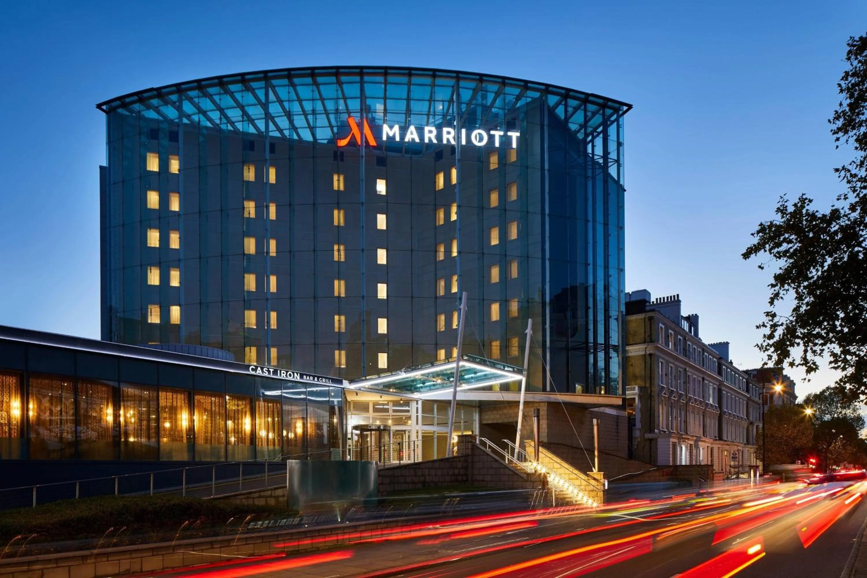 Property building in London Marriott Hotel Kensington