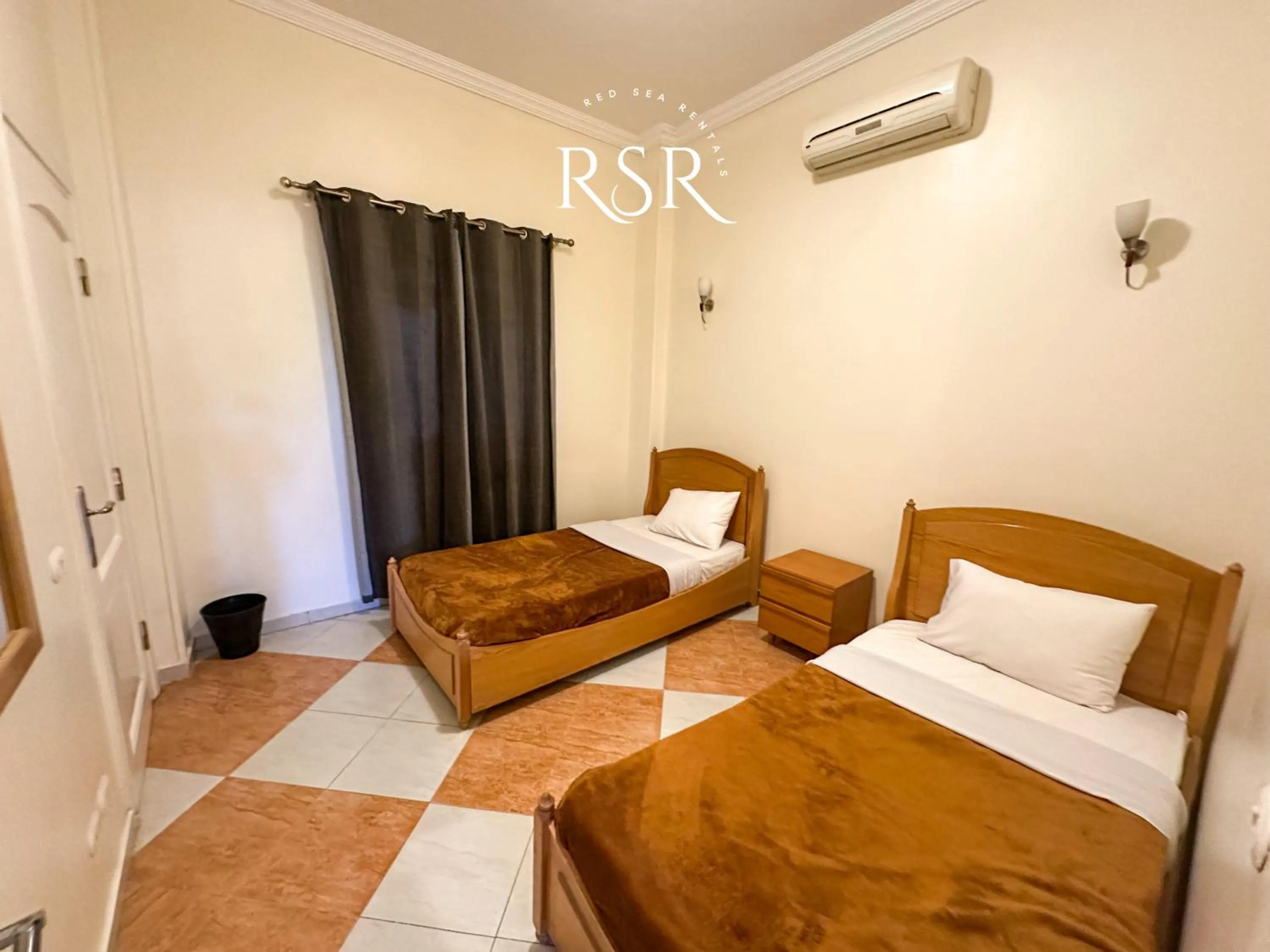 Bed in Green Garden Resort