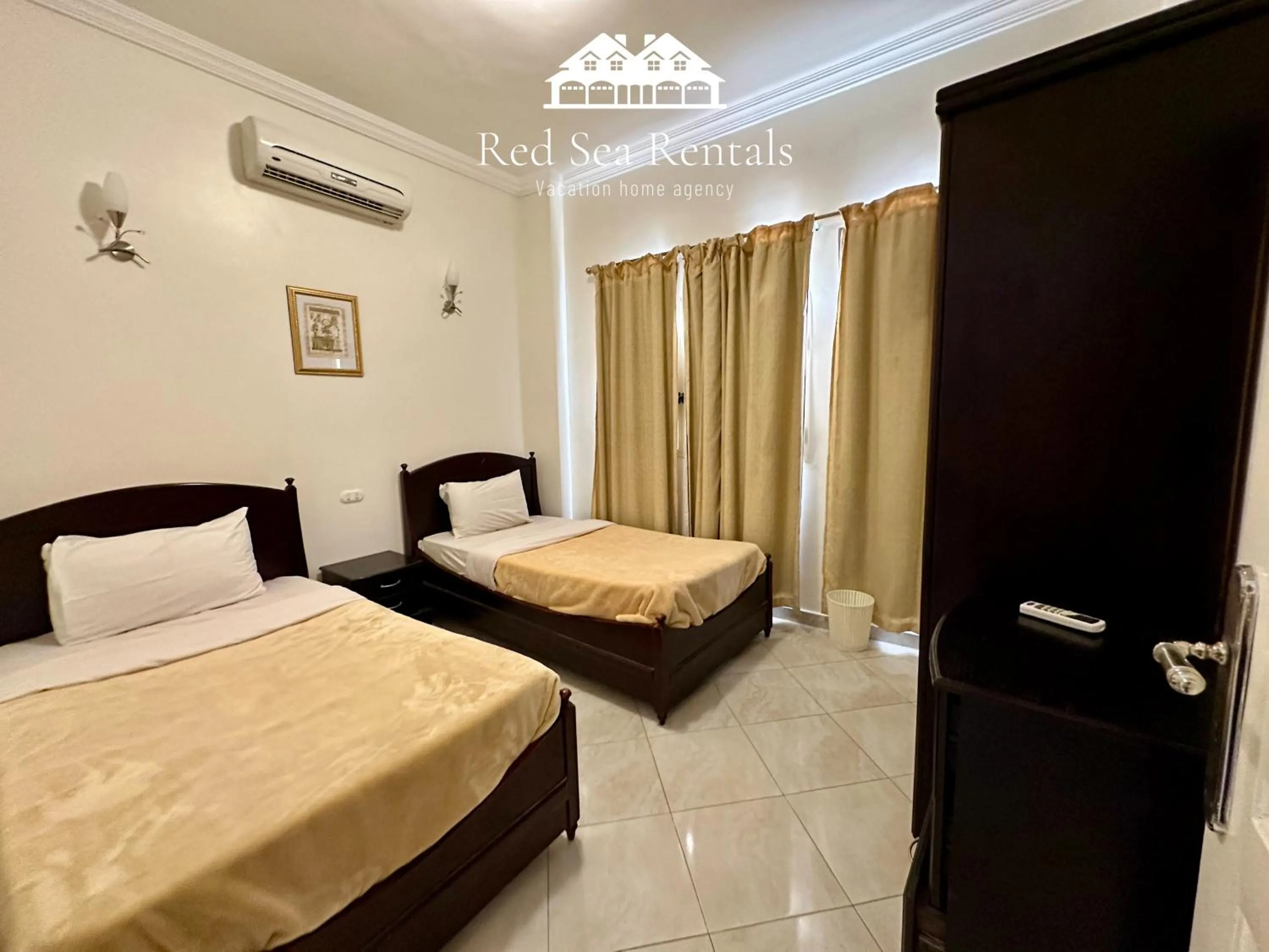 Bed in Green Garden Resort