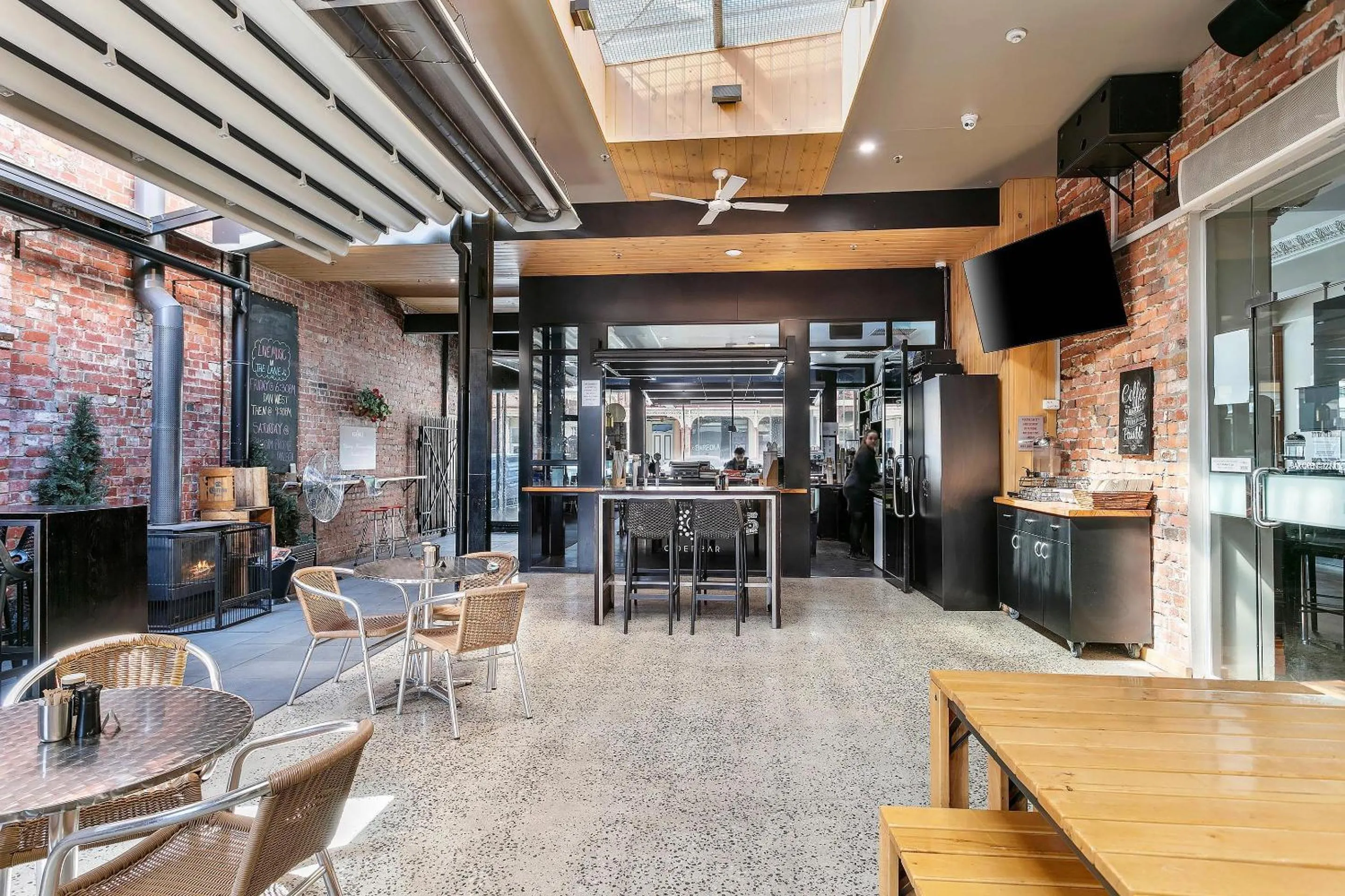 Restaurant/places to eat in Quality Inn The George Hotel Ballarat