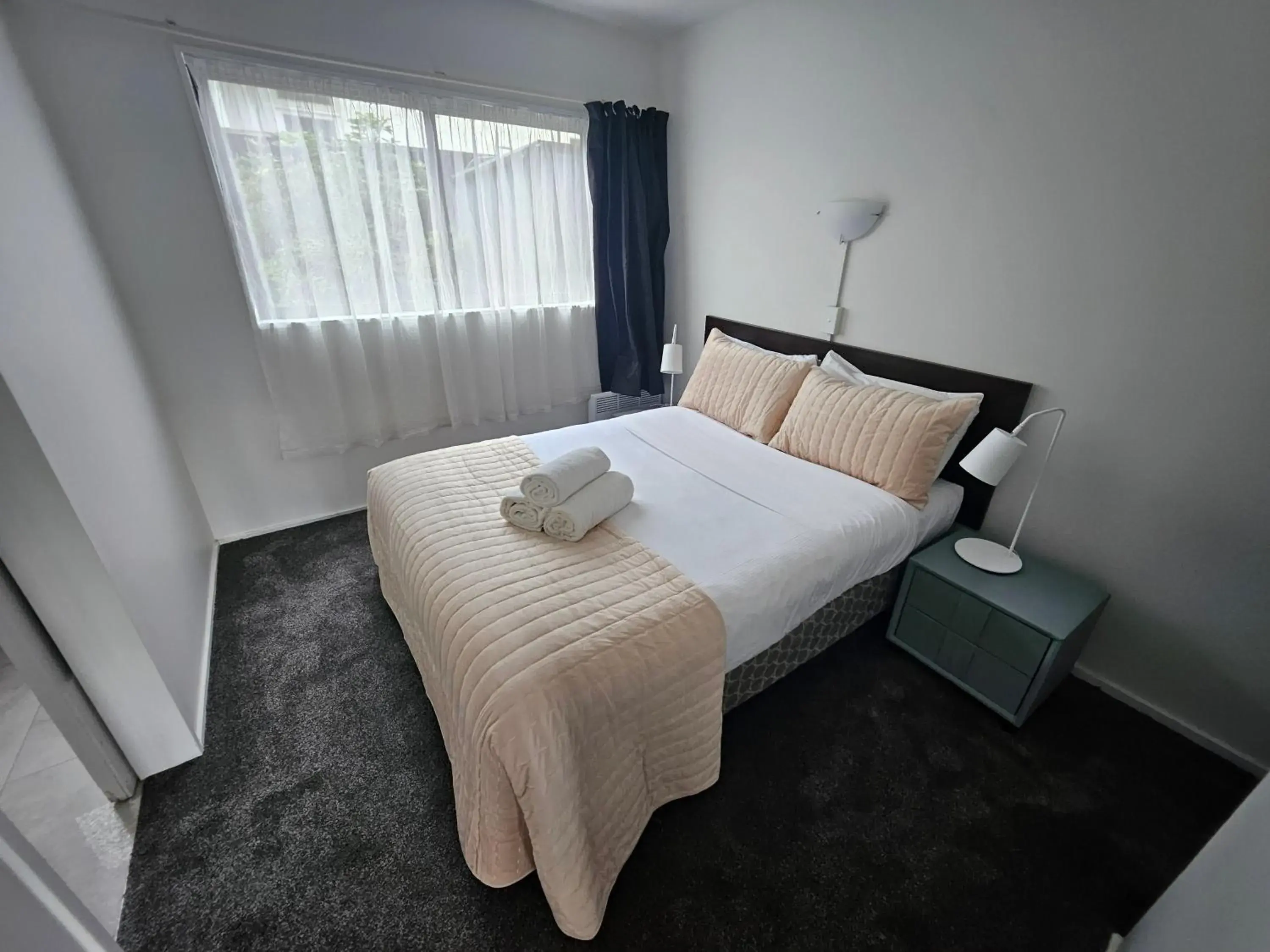 One-Bedroom Apartment in 88 Wallace Court Motel - Free Parking One-Bedroom Apartment in 88 Wallace Court Motel - Free Parking