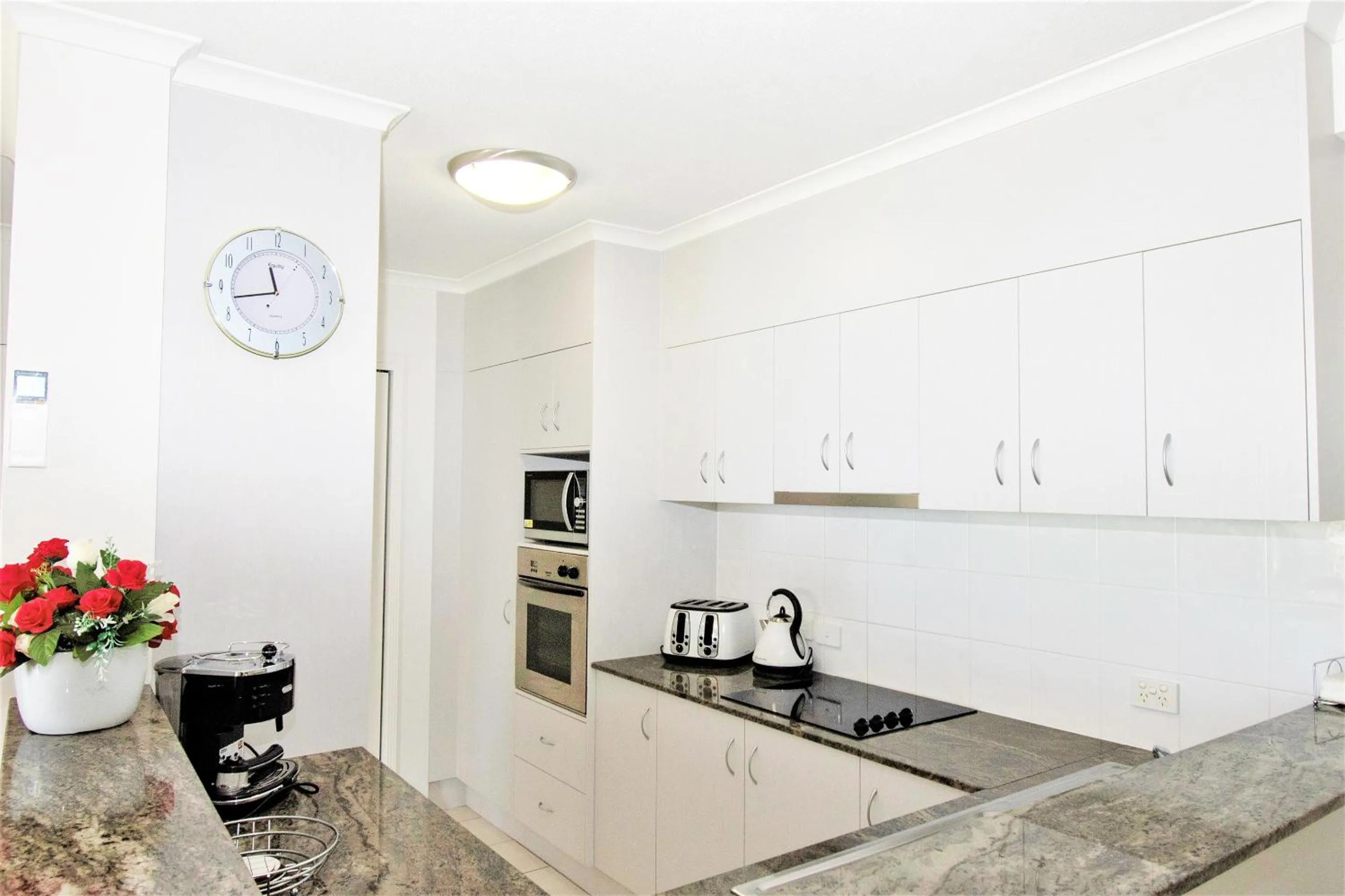 Kitchen or kitchenette in Indigo Blue