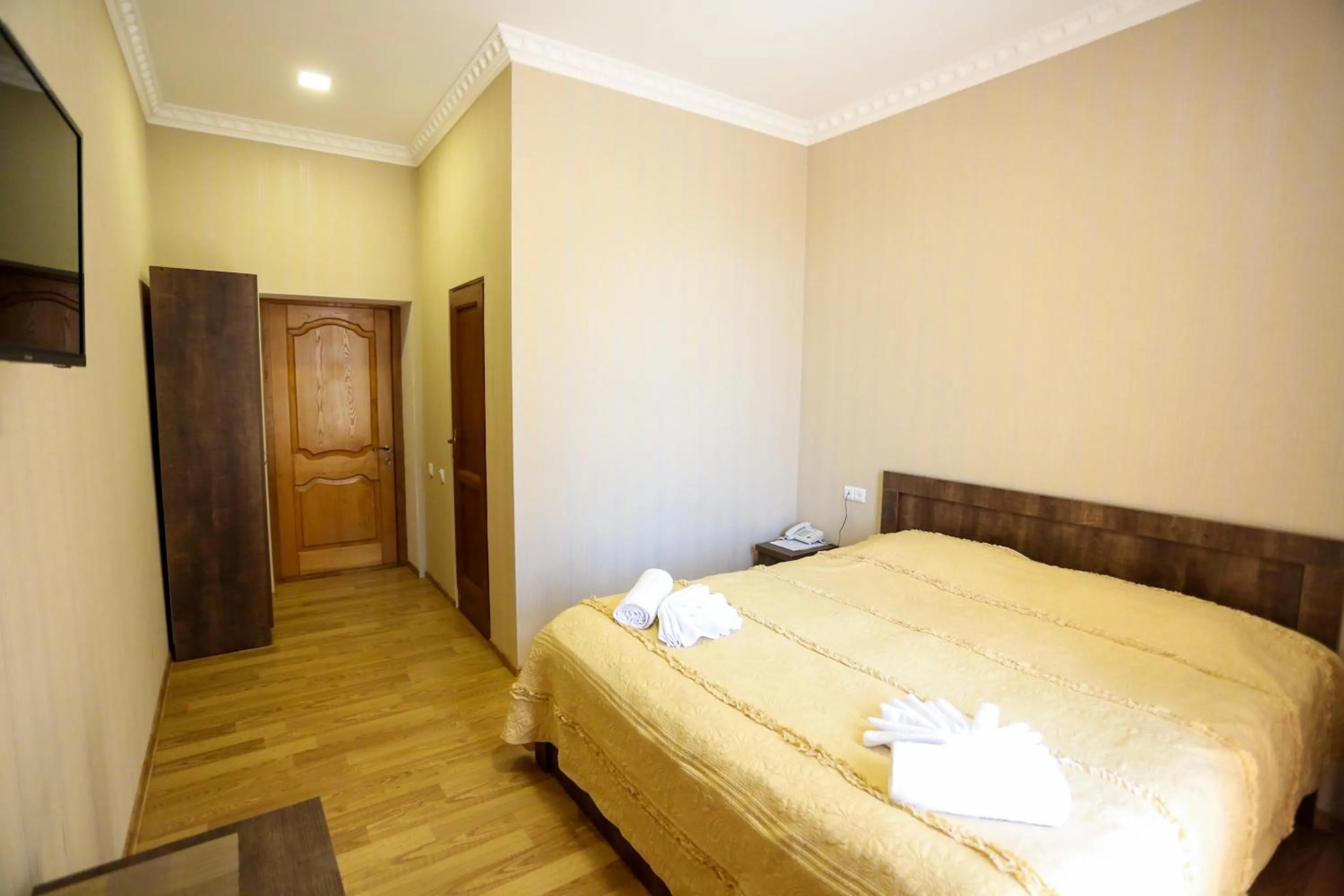Canyon Hotel