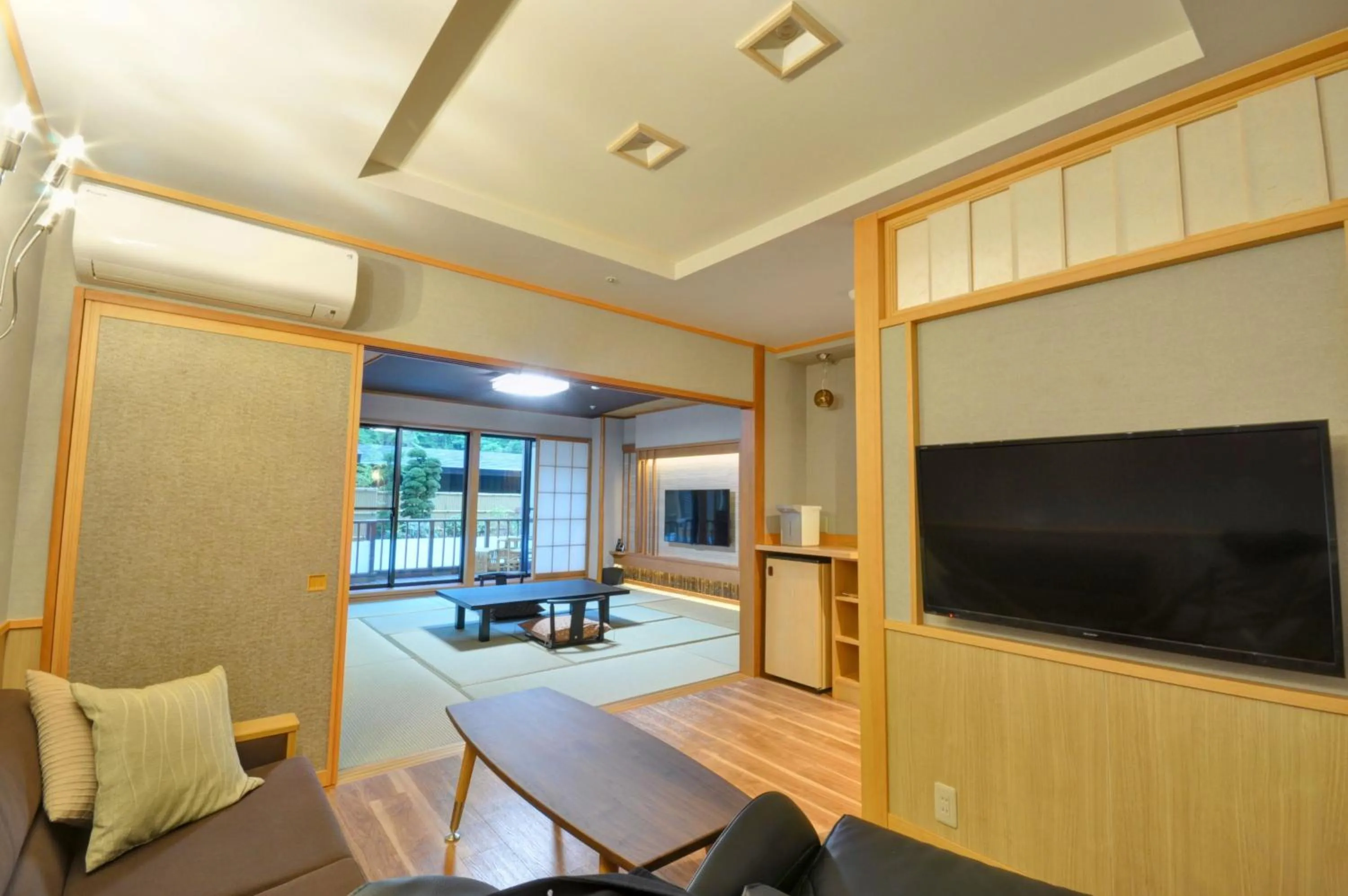 Photo of the whole room in Hotel Okada