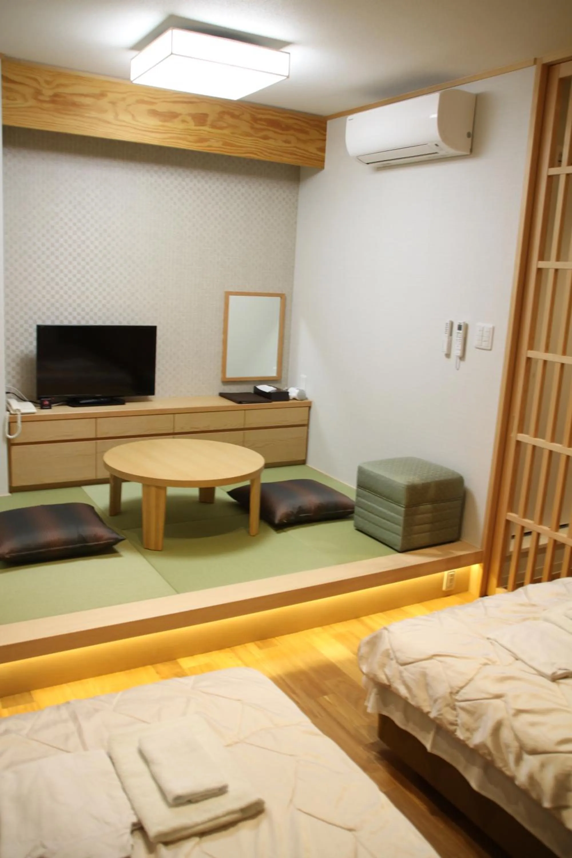 Bed in Hotel Hanakomichi