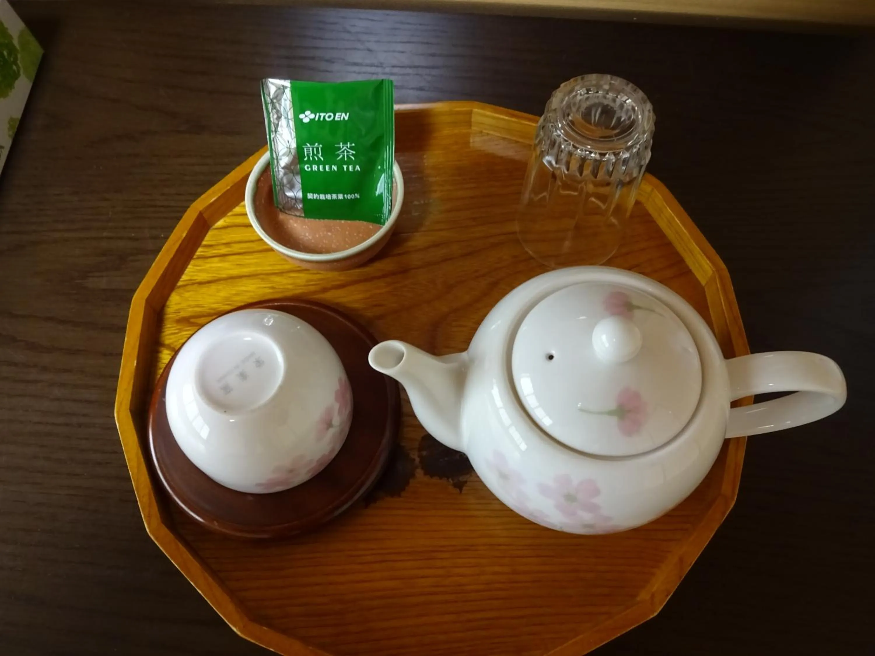 Coffee/tea facilities in Imazato Ryokan