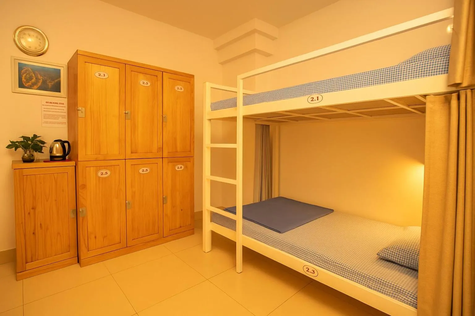 bunk bed, Bed in Phan Anh Hotel - Bui Vien Walking Street
