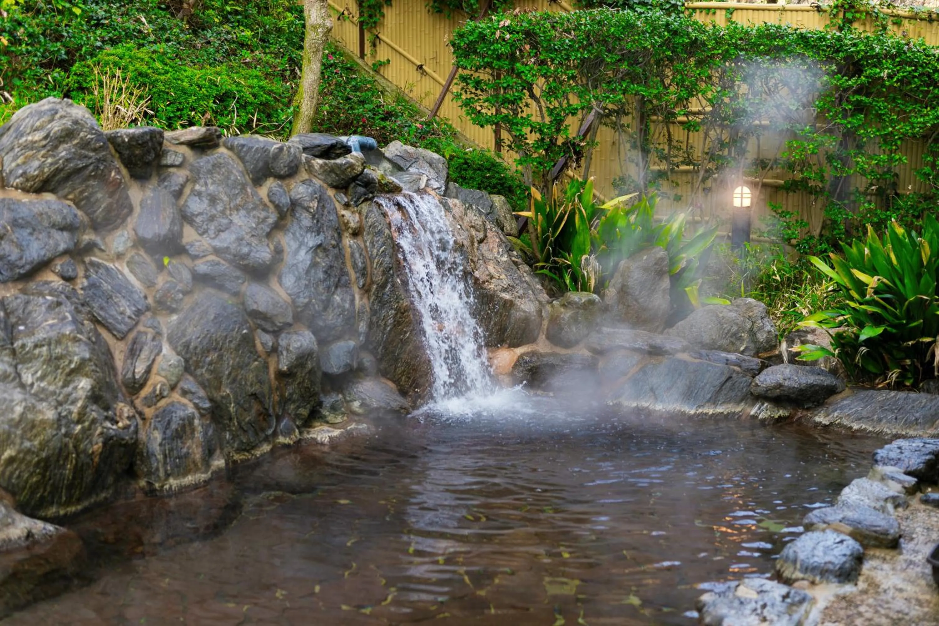 Hot Spring Bath, Natural Landscape in Royal Hotel Munakata