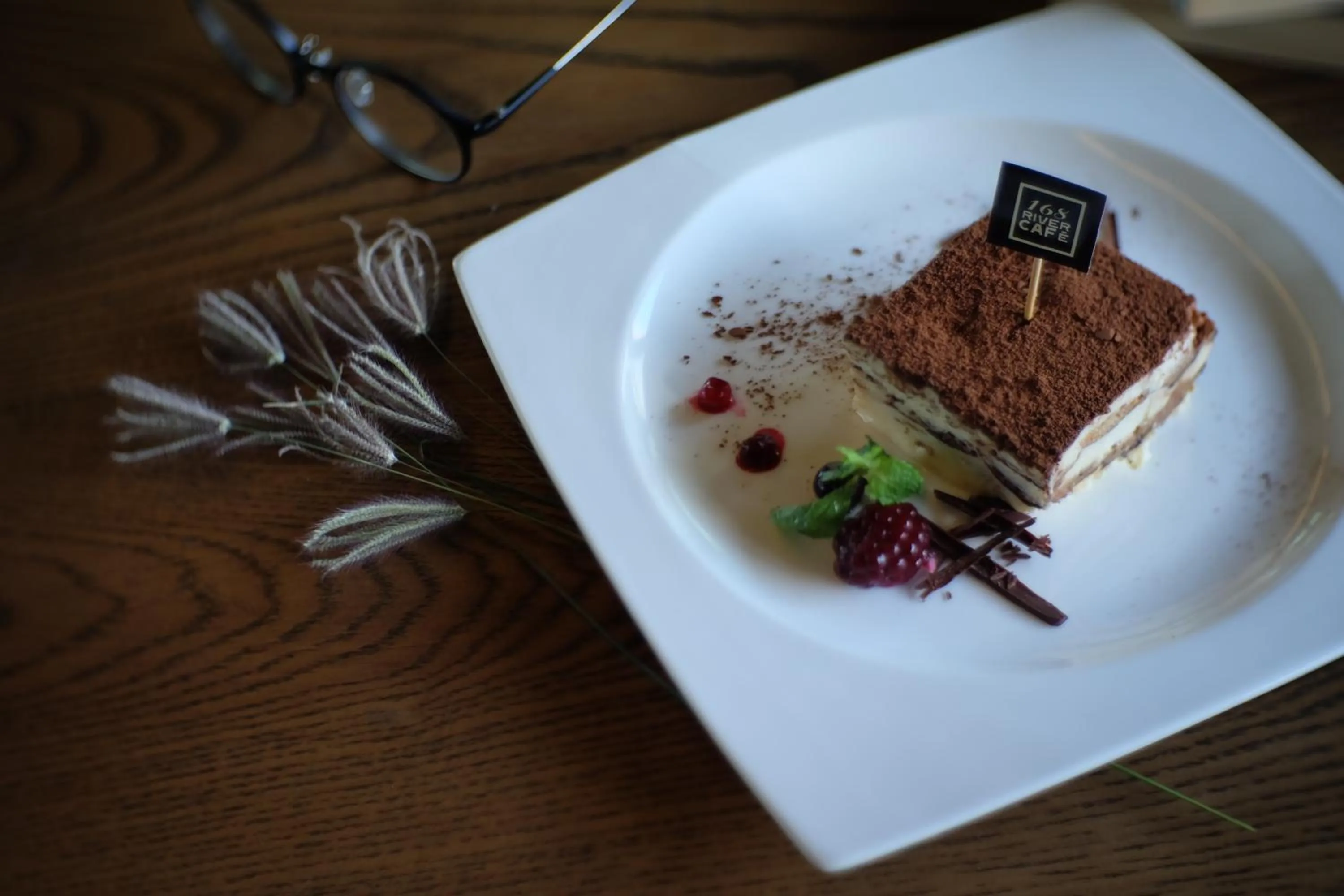 Food and drinks in Zensala Riverpark Resort-SHA Extra Plus