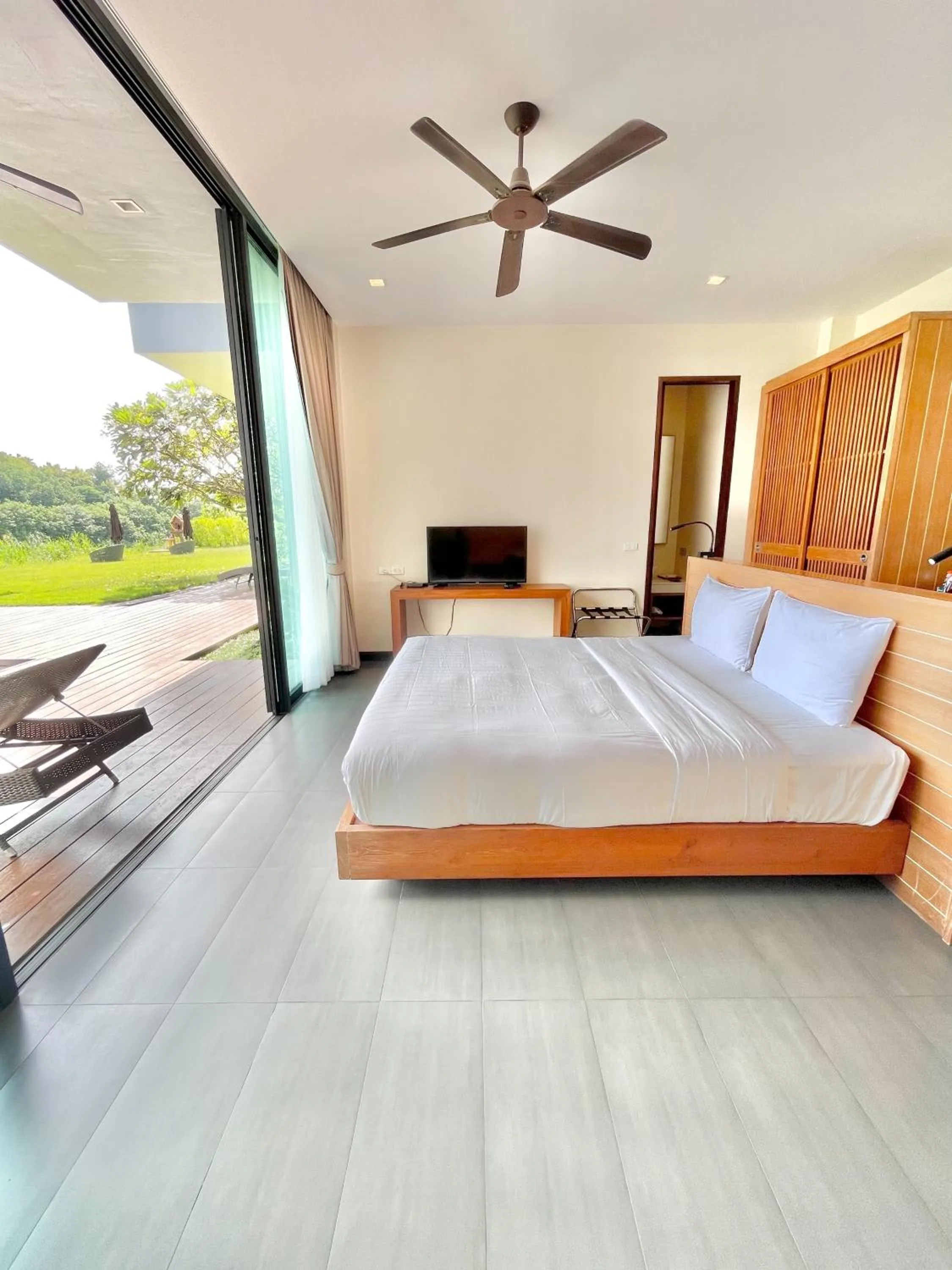 Photo of the whole room, Bed in Zensala Riverpark Resort-SHA Extra Plus