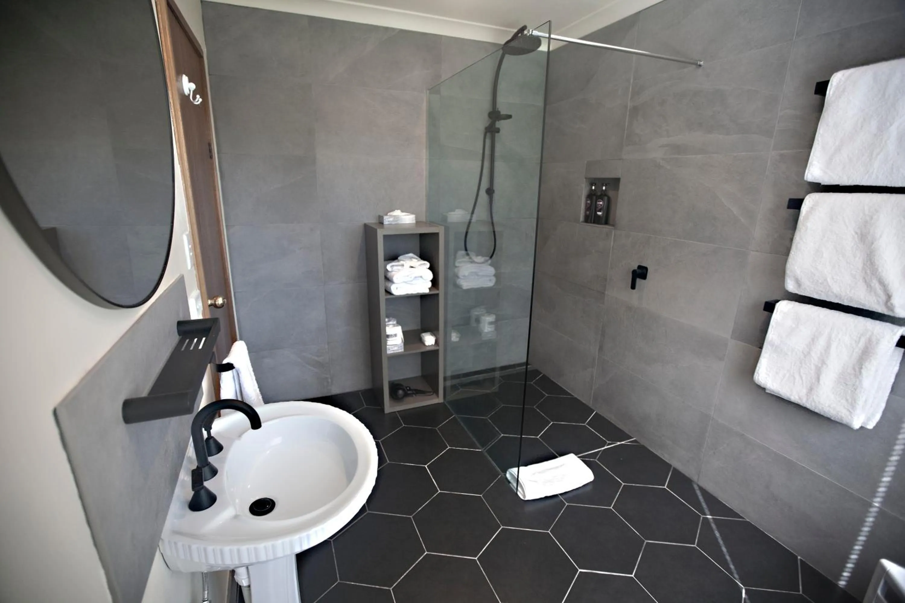 Other in The Shingles Riverside Cottages