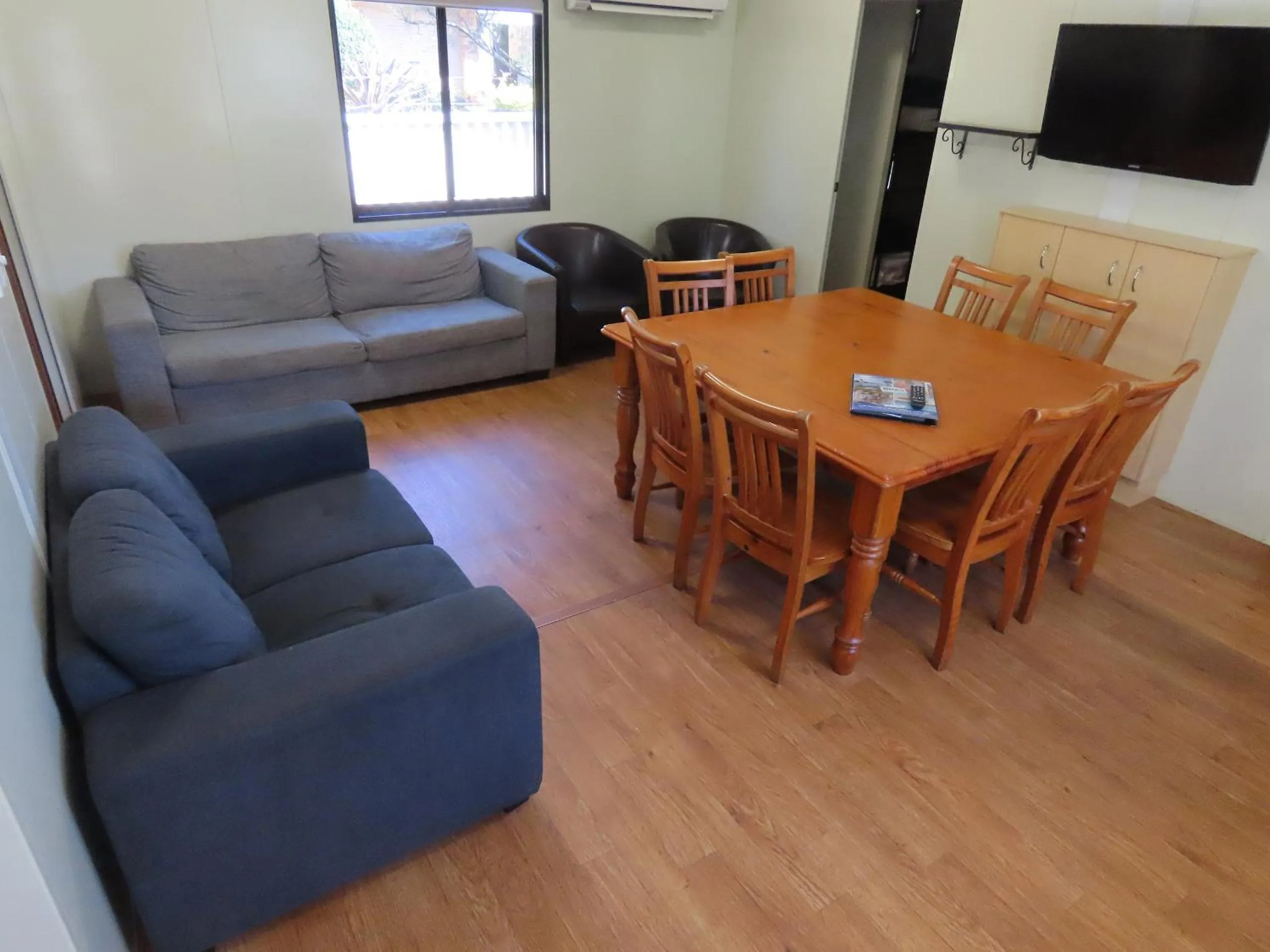Living room in BIG4 Toowoomba Garden City Holiday Park