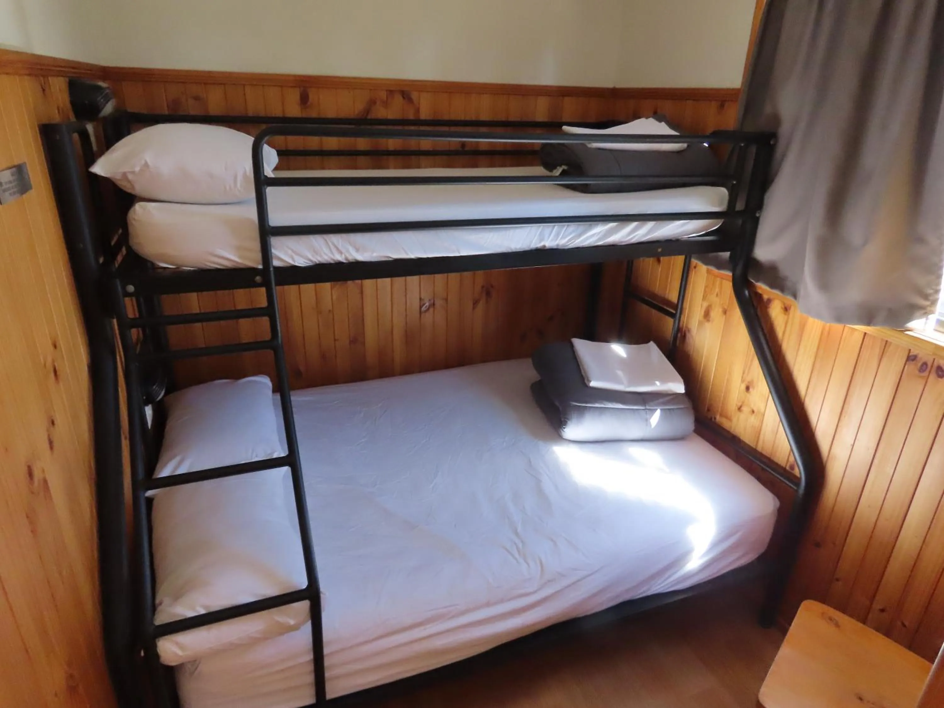 bunk bed, Bed in BIG4 Toowoomba Garden City Holiday Park