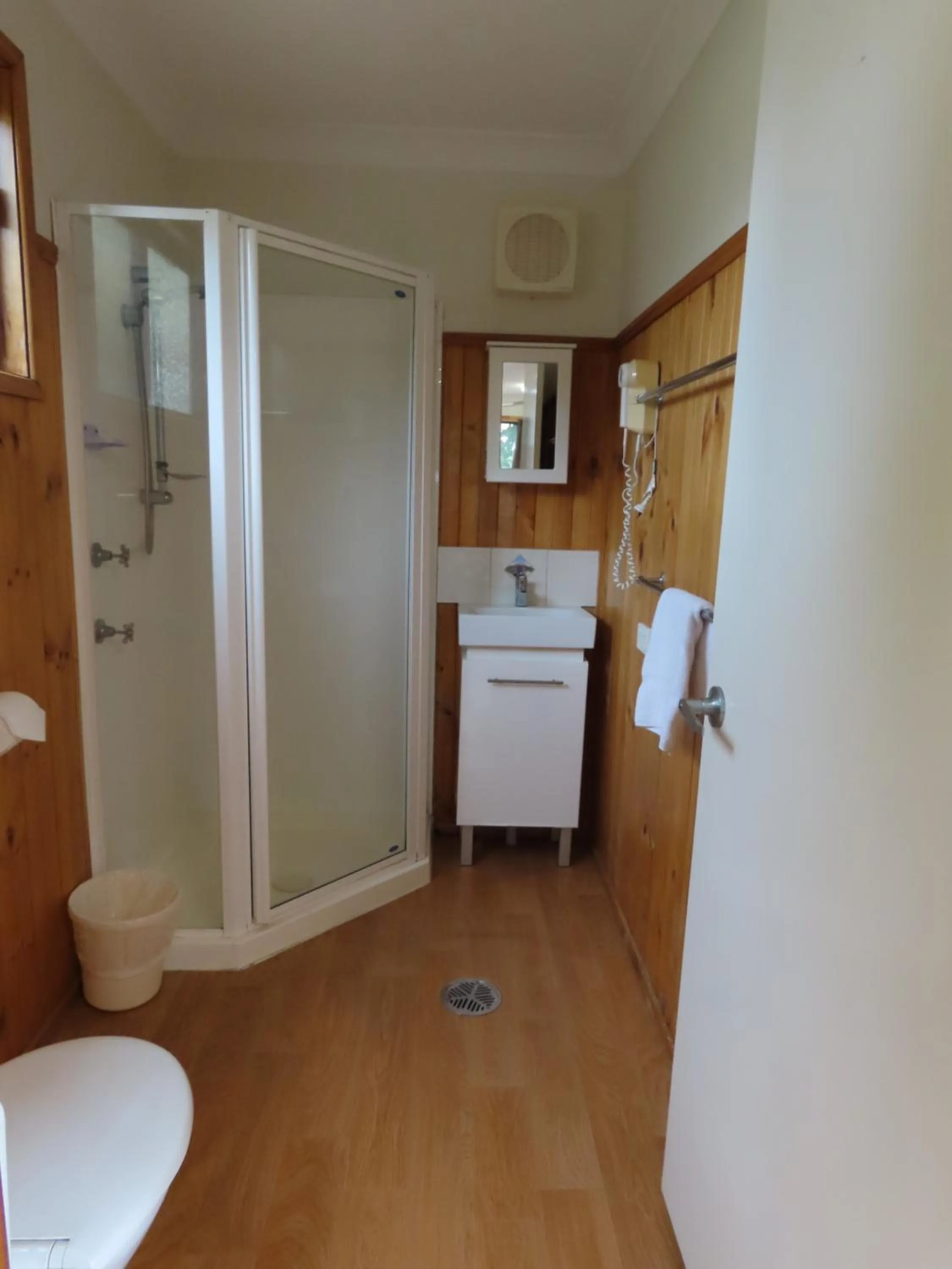 Bathroom in BIG4 Toowoomba Garden City Holiday Park