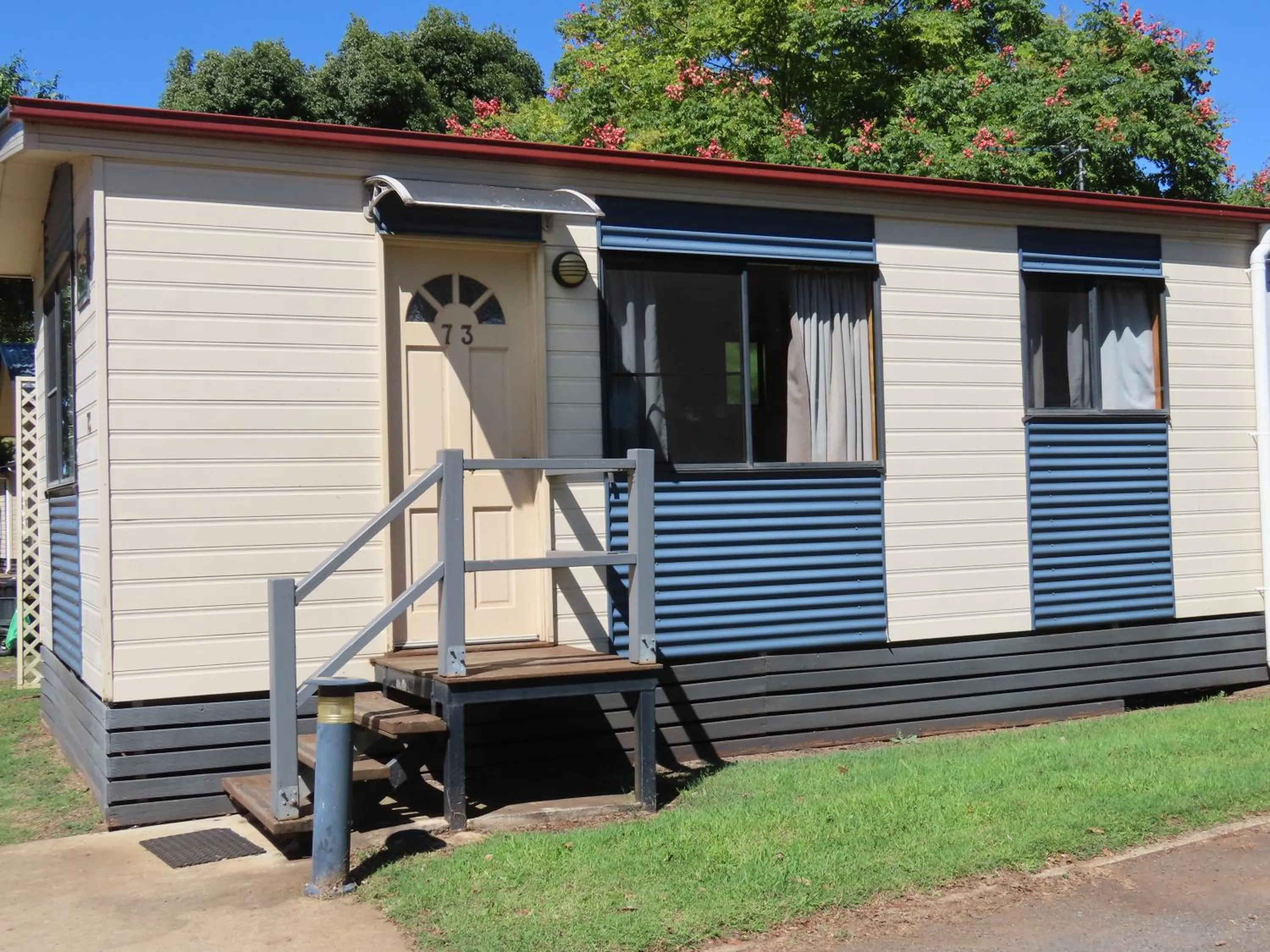 Property building in BIG4 Toowoomba Garden City Holiday Park