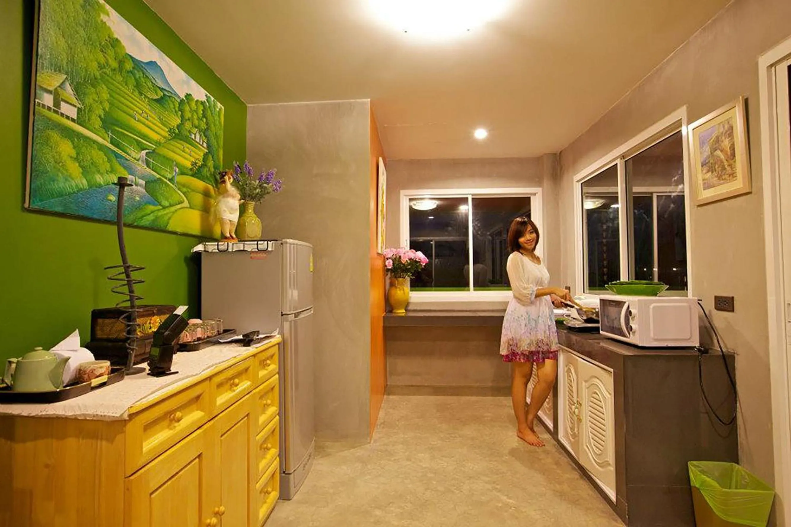 Kitchen or kitchenette in Baan Kamala Fantasea Hotel