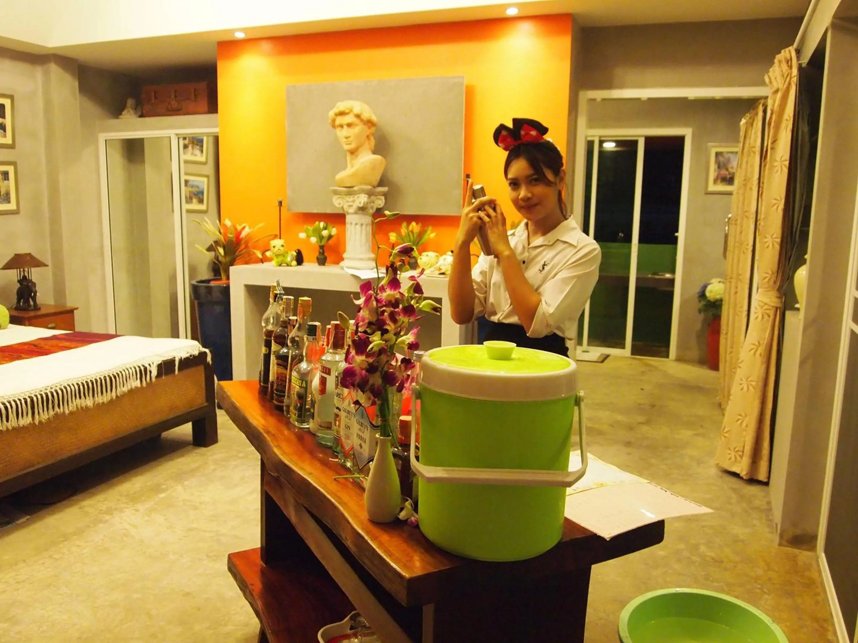 BBQ facilities, Bed in Baan Kamala Fantasea Hotel