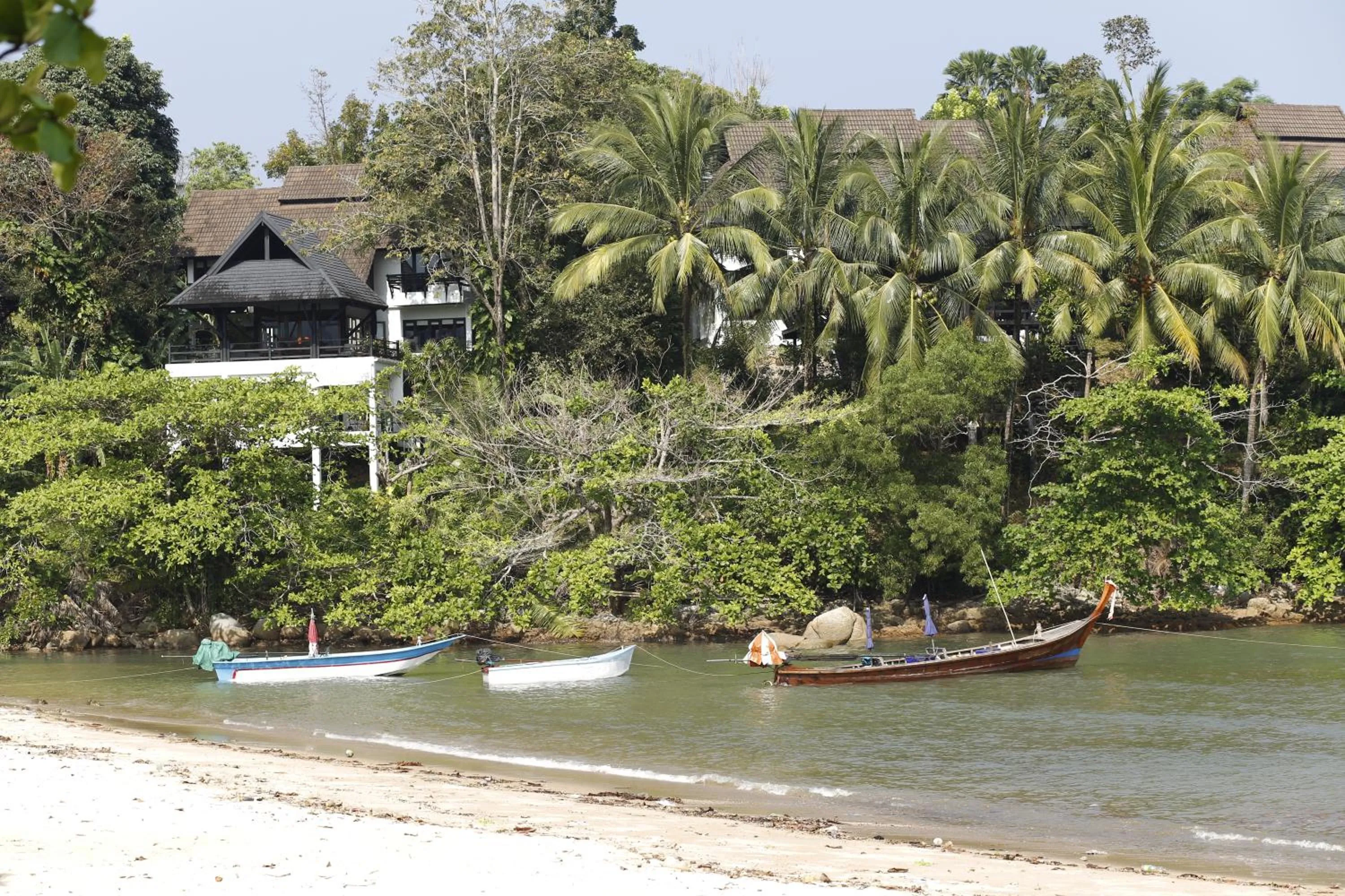 Restaurant/places to eat in Baan Kamala Fantasea Hotel