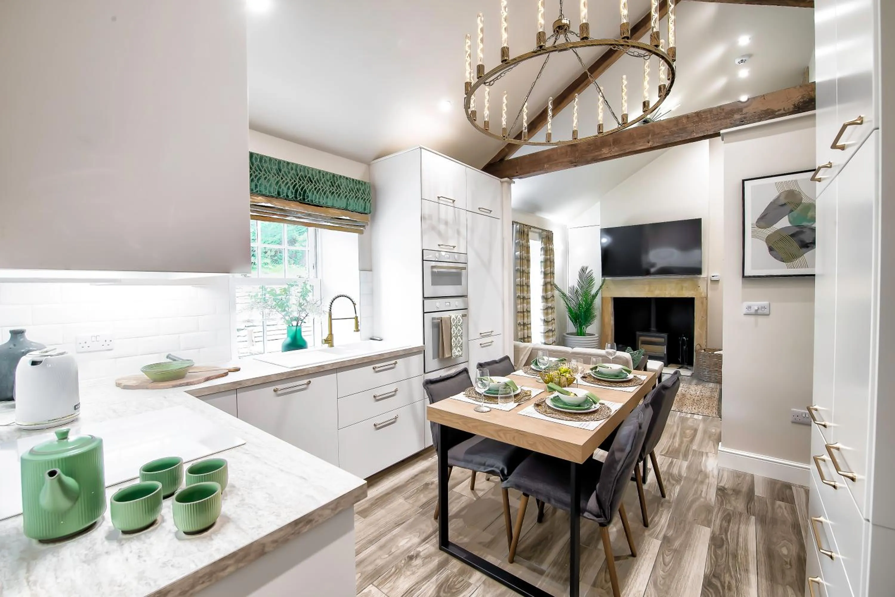 TV and multimedia in Langley Castle Hotel