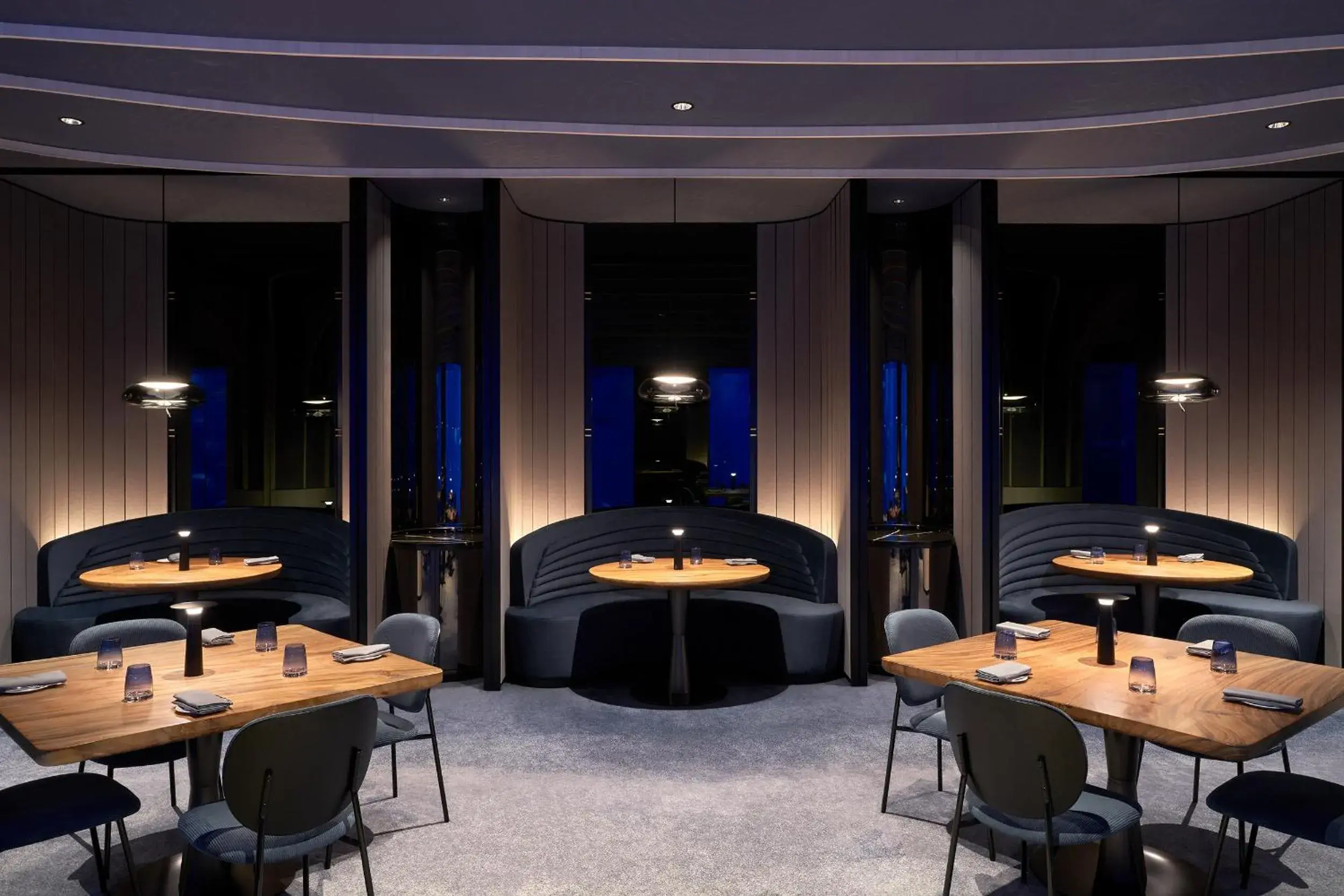 Restaurant/places to eat in Resorts World Sentosa - Equarius Villas Restaurant/places to eat in Resorts World Sentosa - Equarius Villas