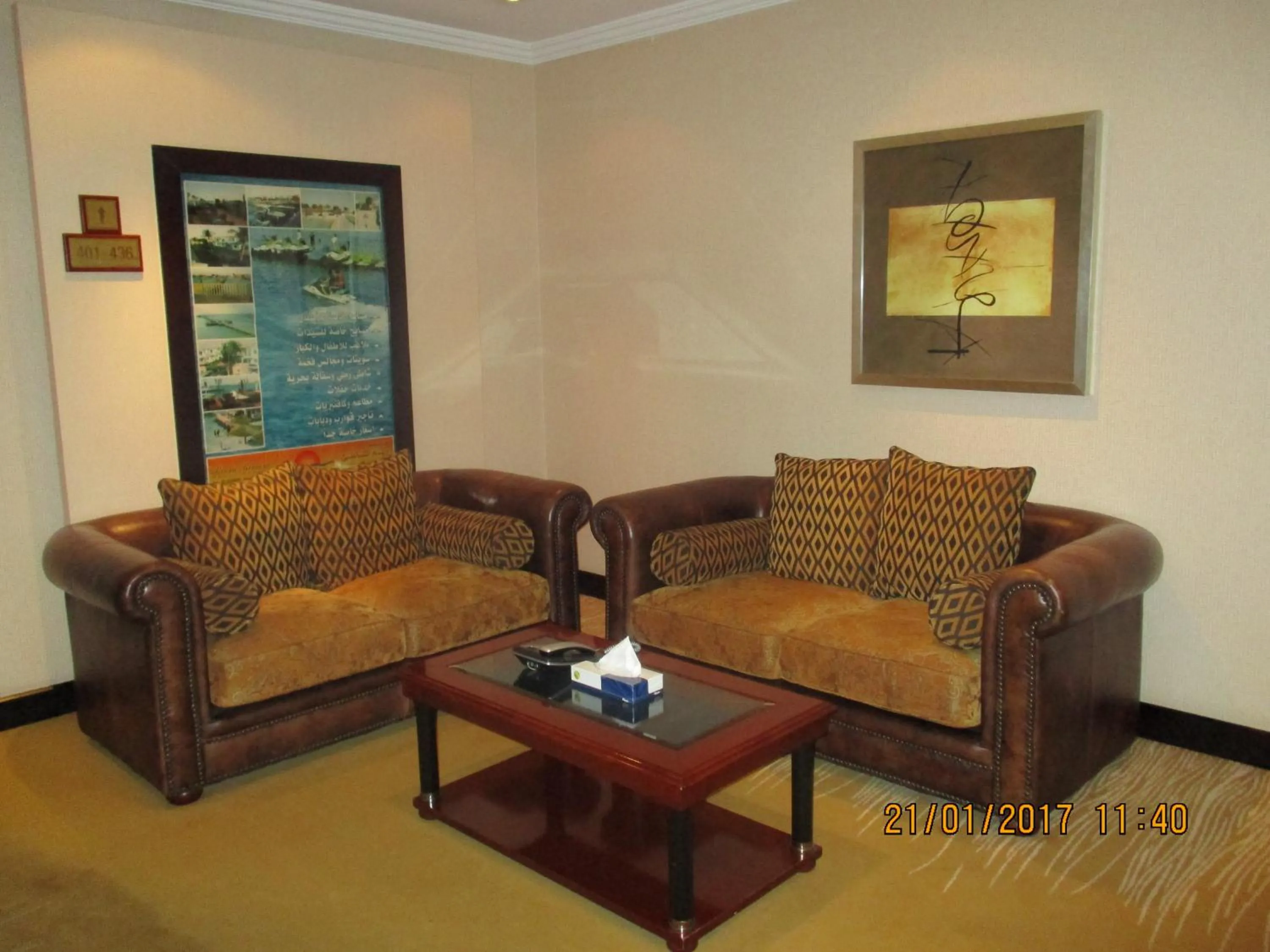 Balcony/Terrace, Seating Area in Issham Hotel