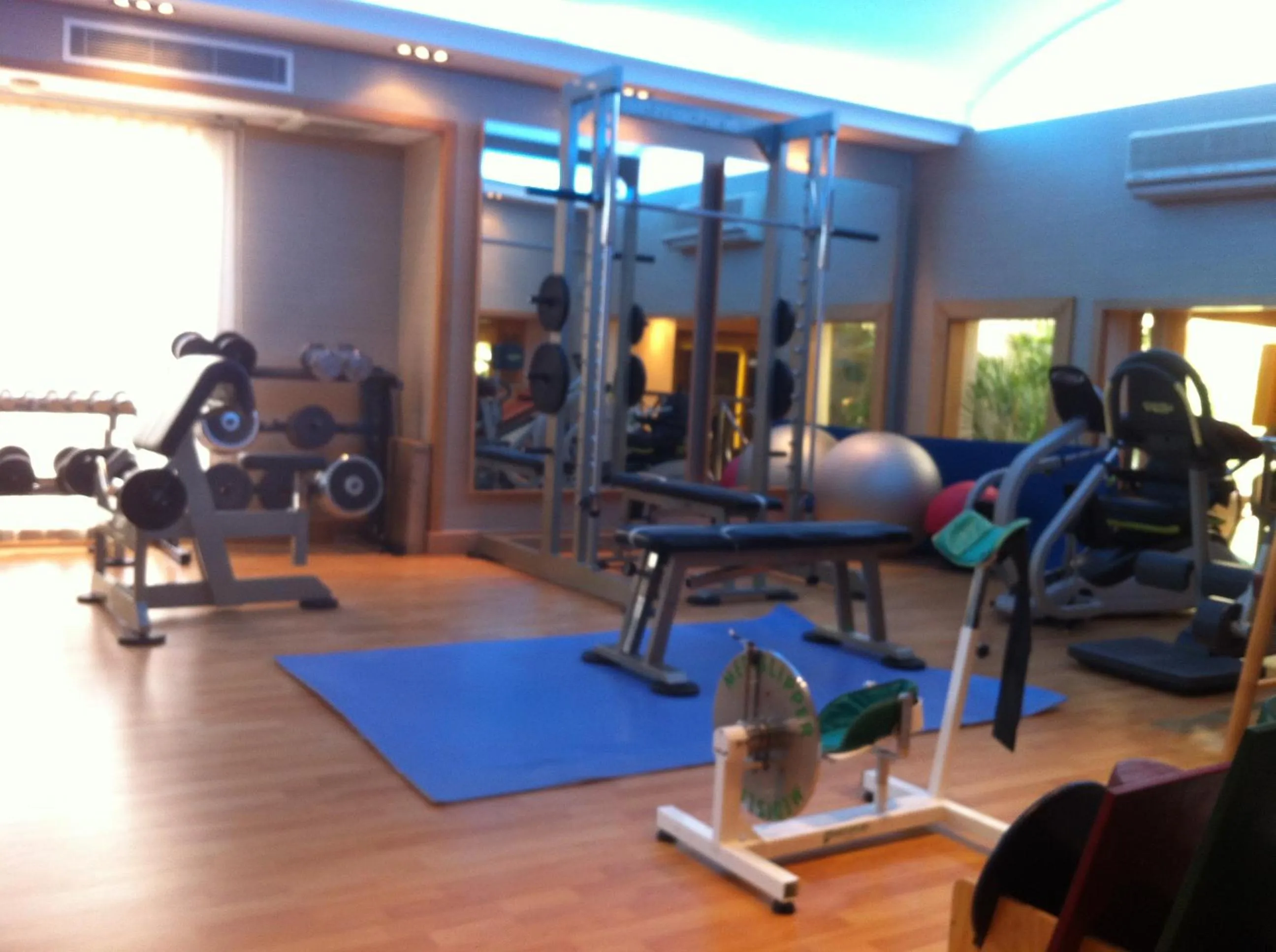 Spa and wellness centre/facilities, Fitness Center/Facilities in Issham Hotel