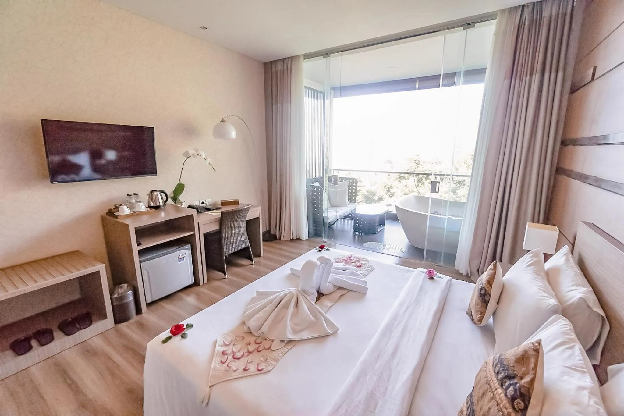 Bedroom, Bed in Lembang Asri Resort