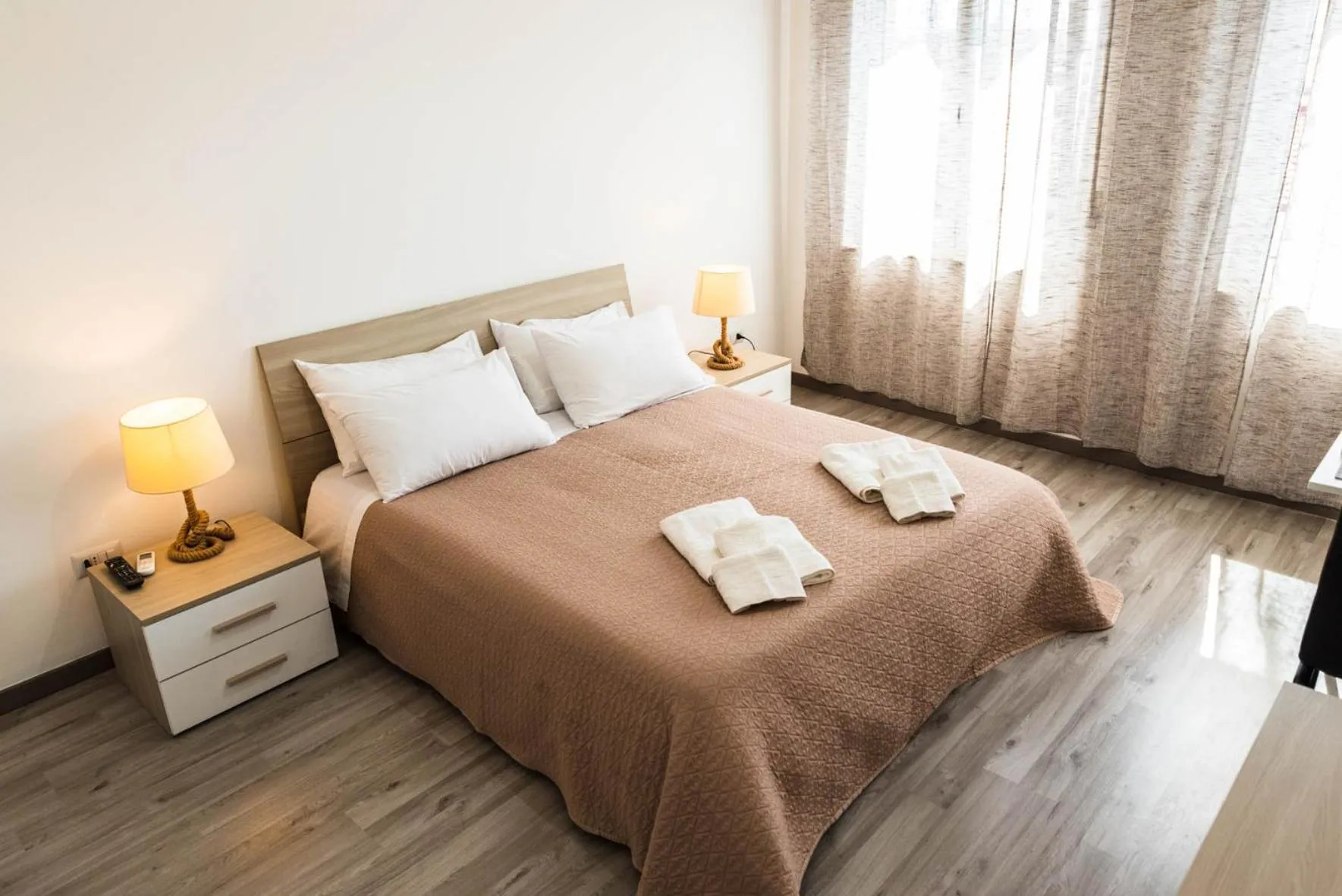 Bed in La Casa del Poeta