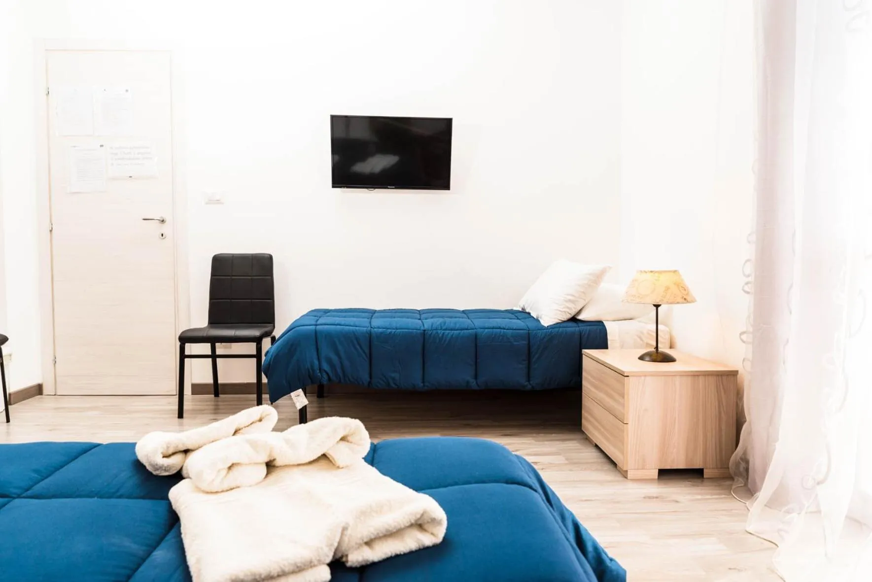 Bed in La Casa del Poeta