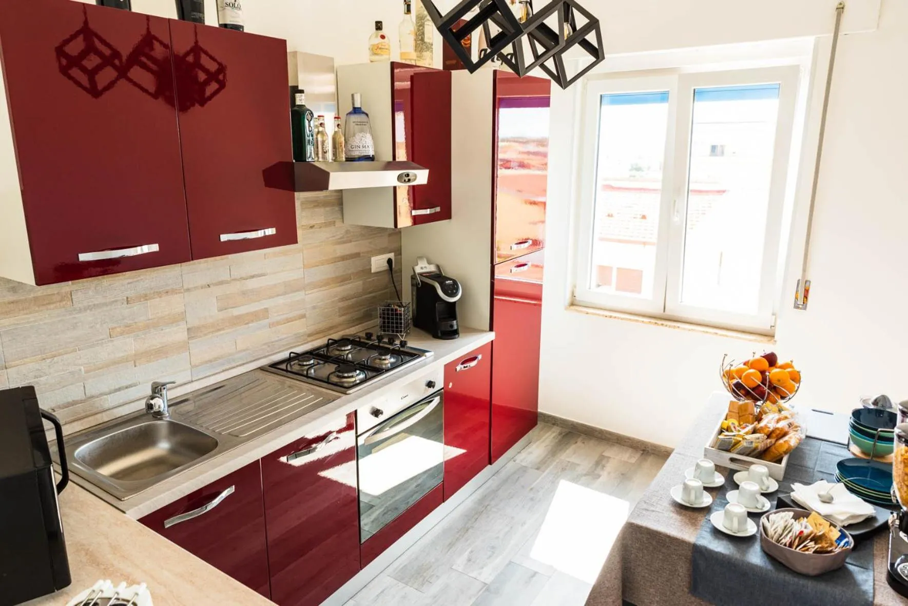 Communal kitchen in La Casa del Poeta