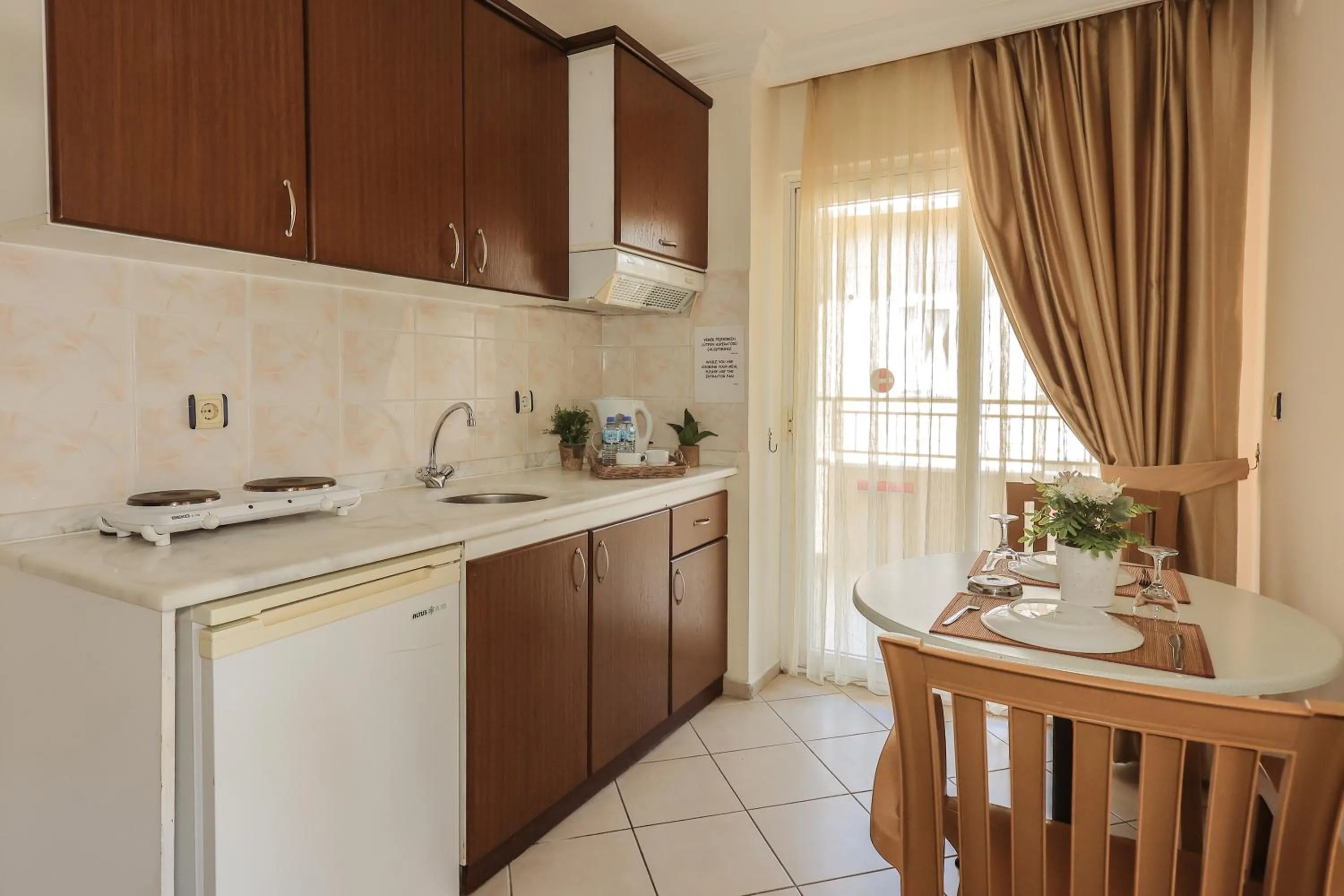 Dining area in Marmaris Liman Apart