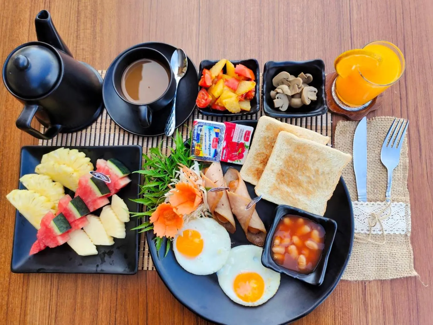 Food in Puteri Lanta Family Villas