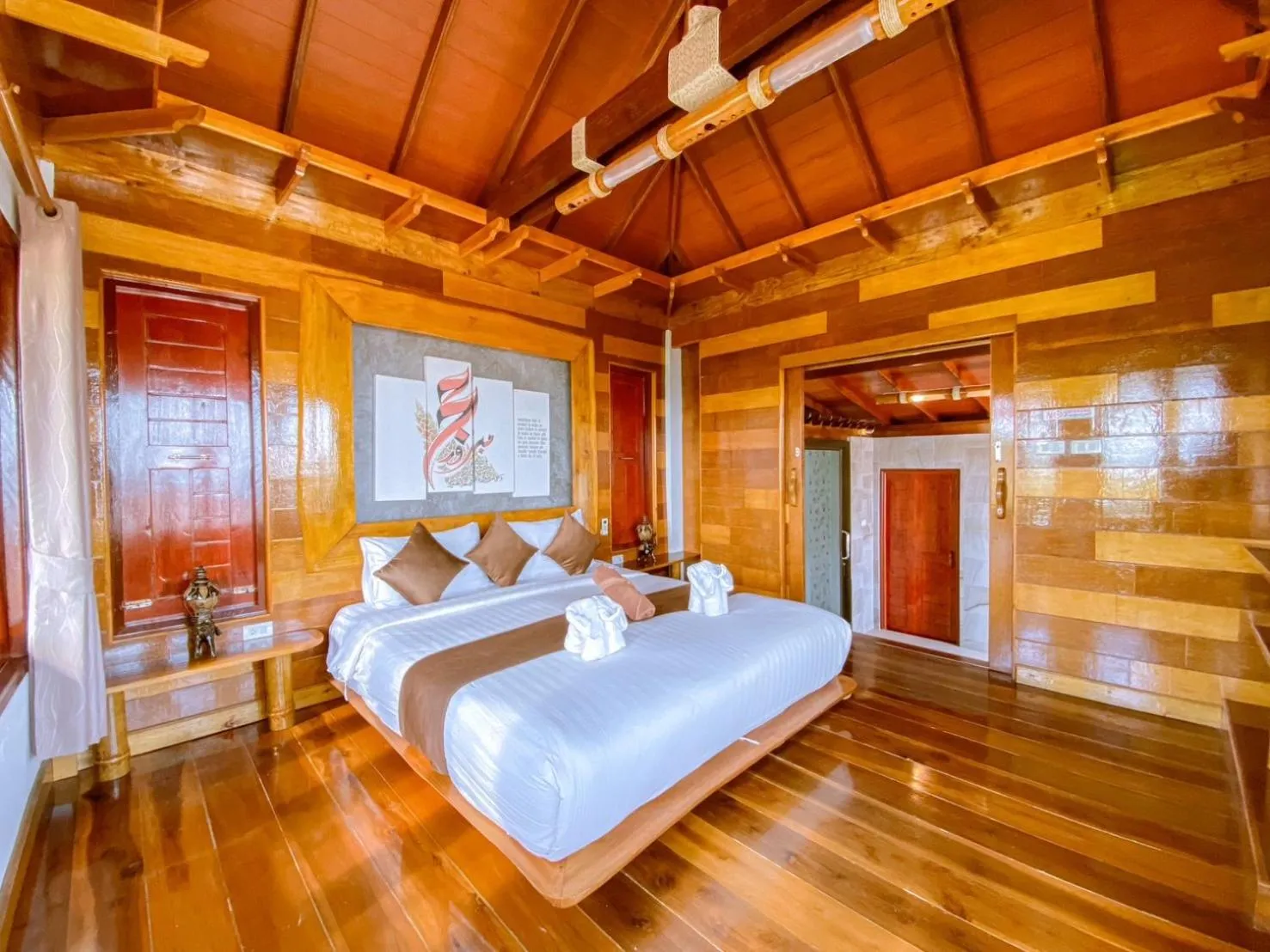 Bed in Puteri Lanta Family Villas