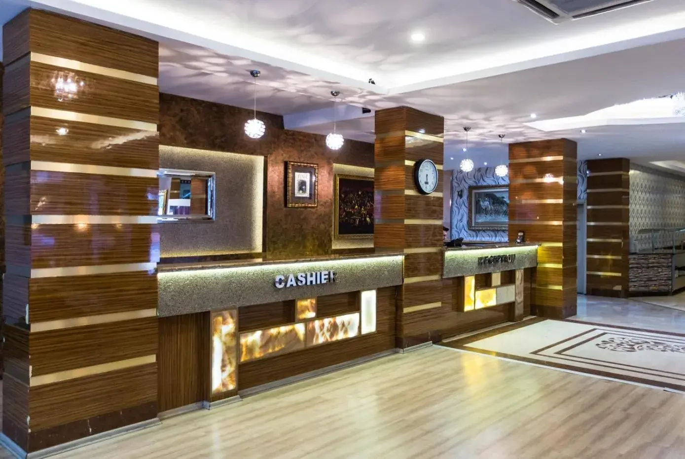 Lobby or reception in Formback Thermal Suit & Apart Lobby or reception in Formback Thermal Suit & Apart