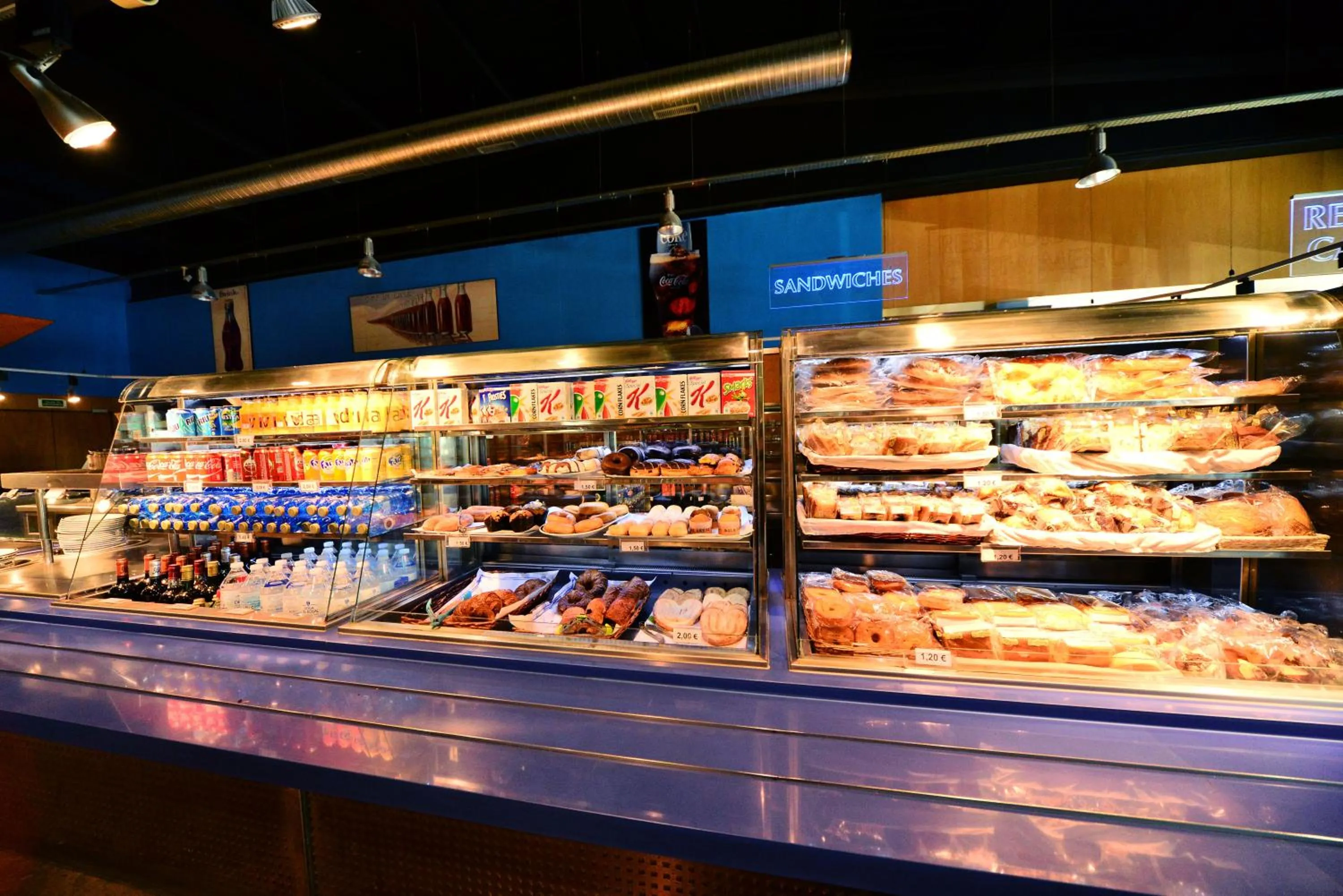 Food and drinks in Hotel Área Suco