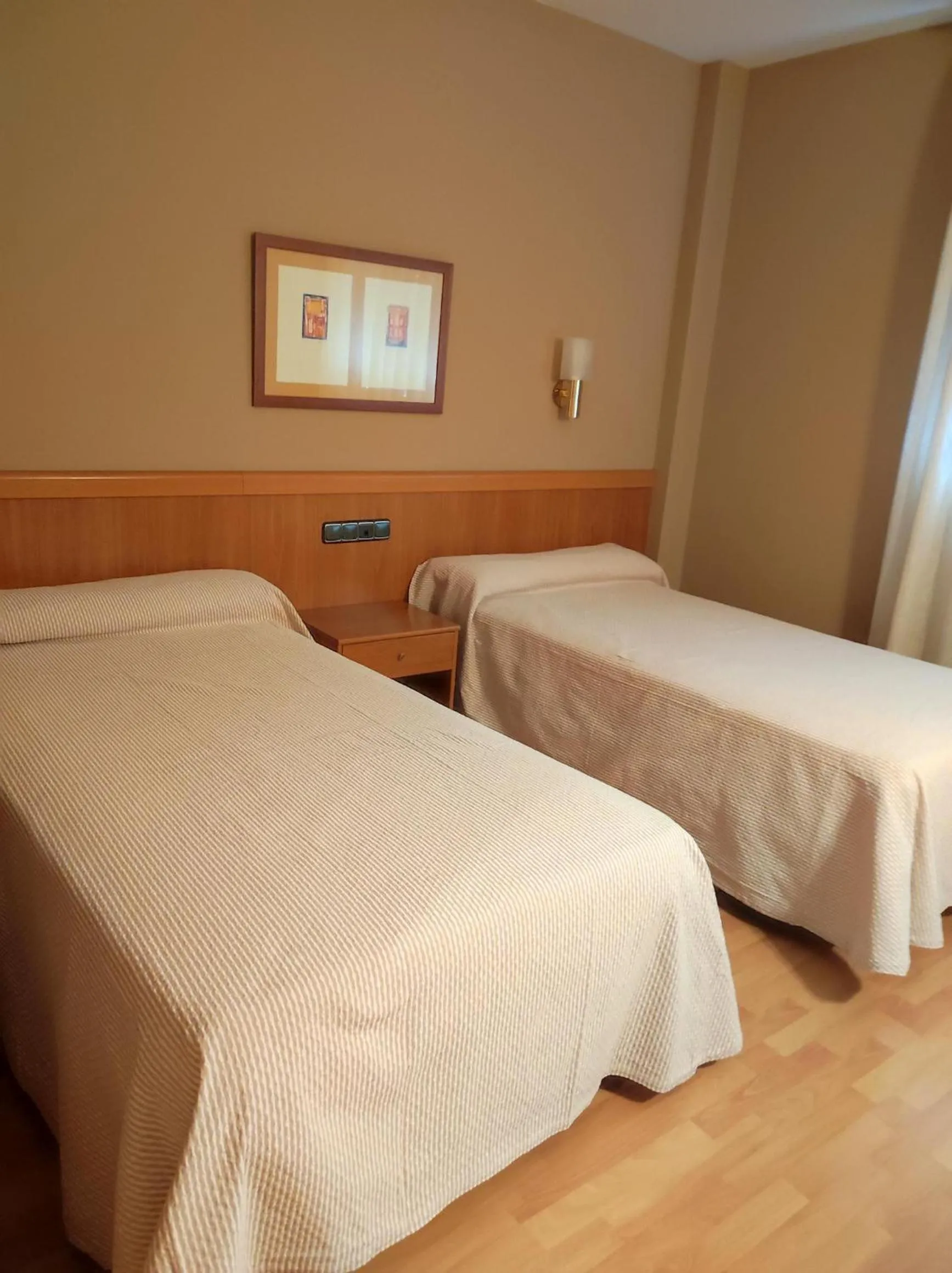 Photo of the whole room in Hotel Área Suco