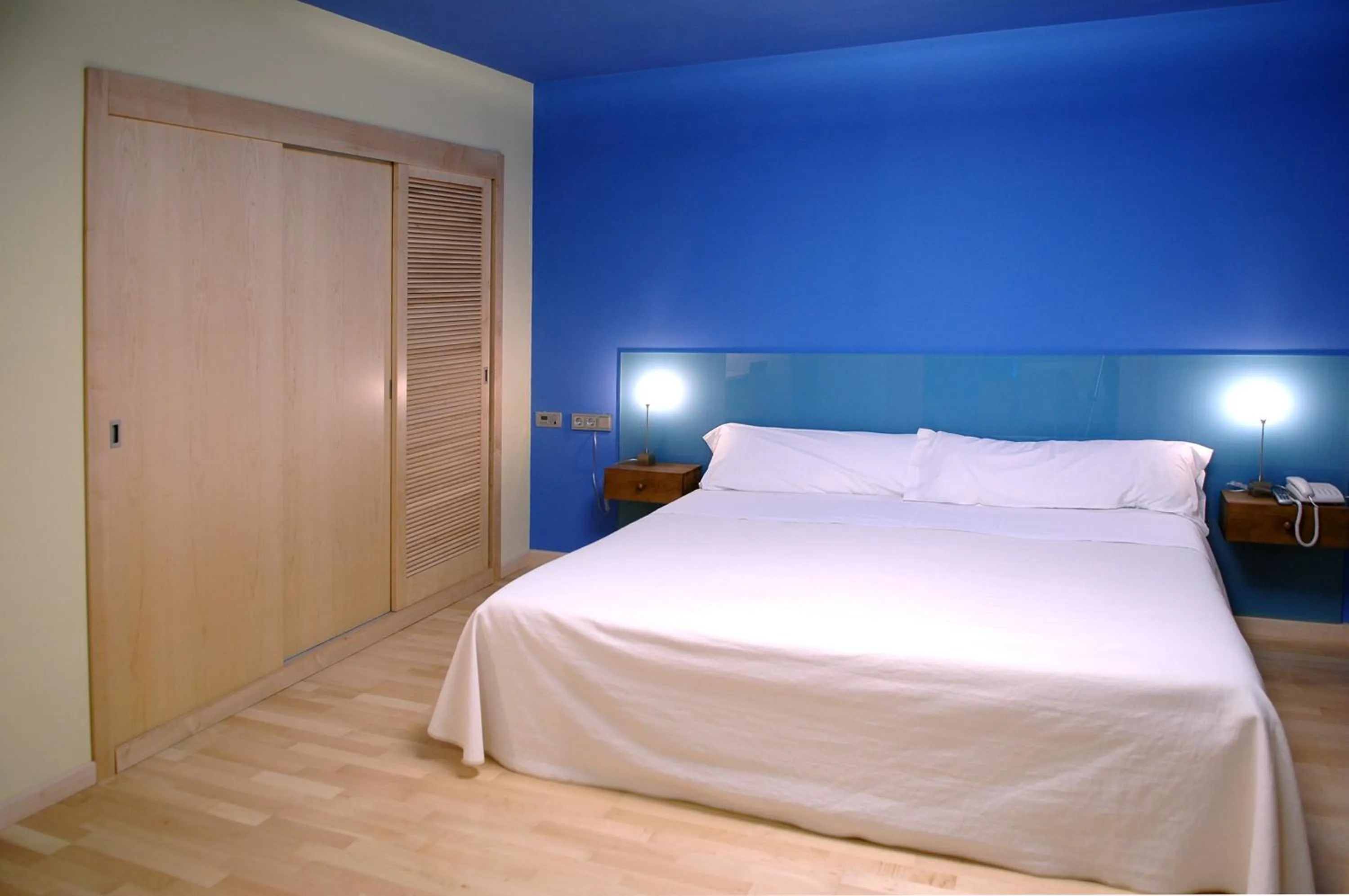 Photo of the whole room, Bed in La Merced de la Concordia