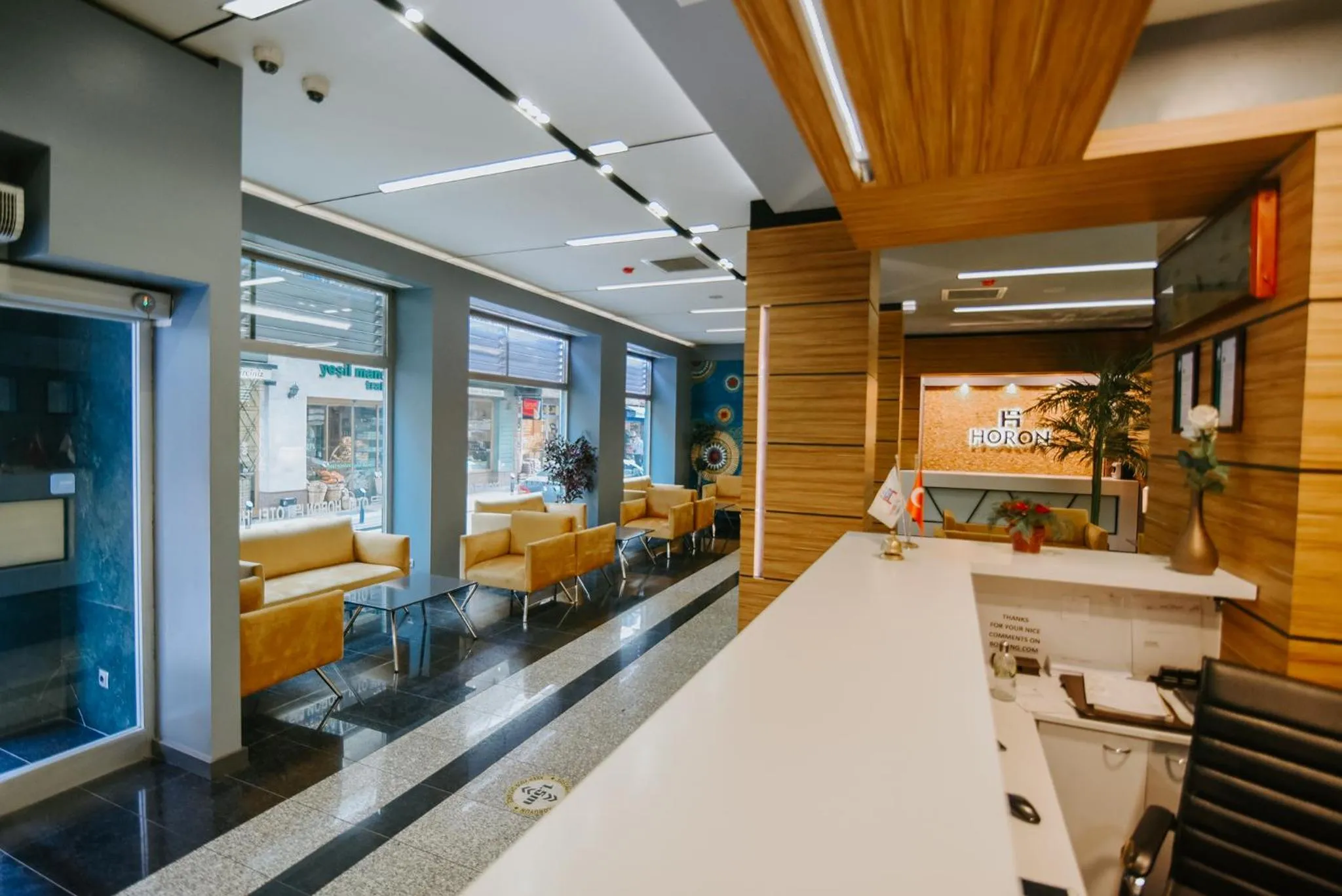 Seating area in Horon Hotel