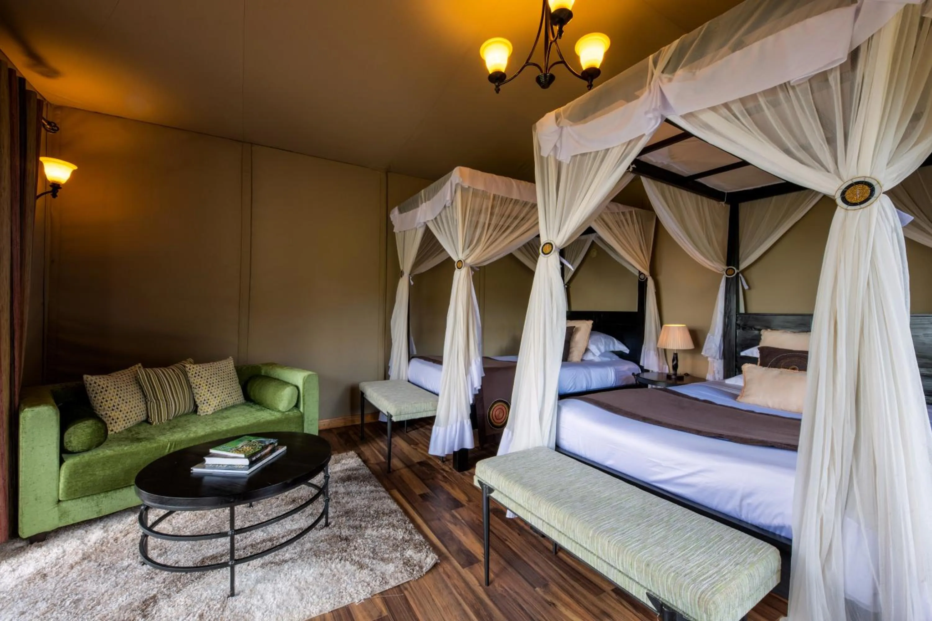 Bedroom, Bed in Ngorongoro Lion's Paw