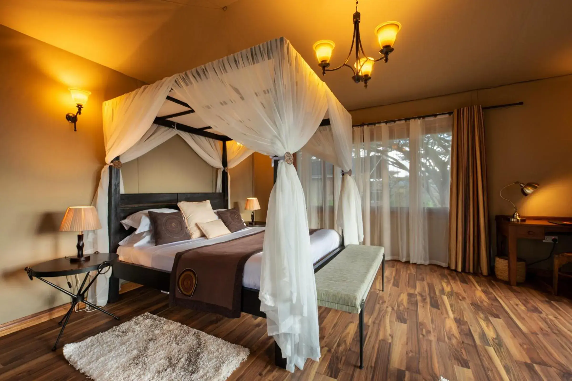 Luxury Tent Single/Double in Ngorongoro Lion's Paw Luxury Tent Single/Double in Ngorongoro Lion's Paw