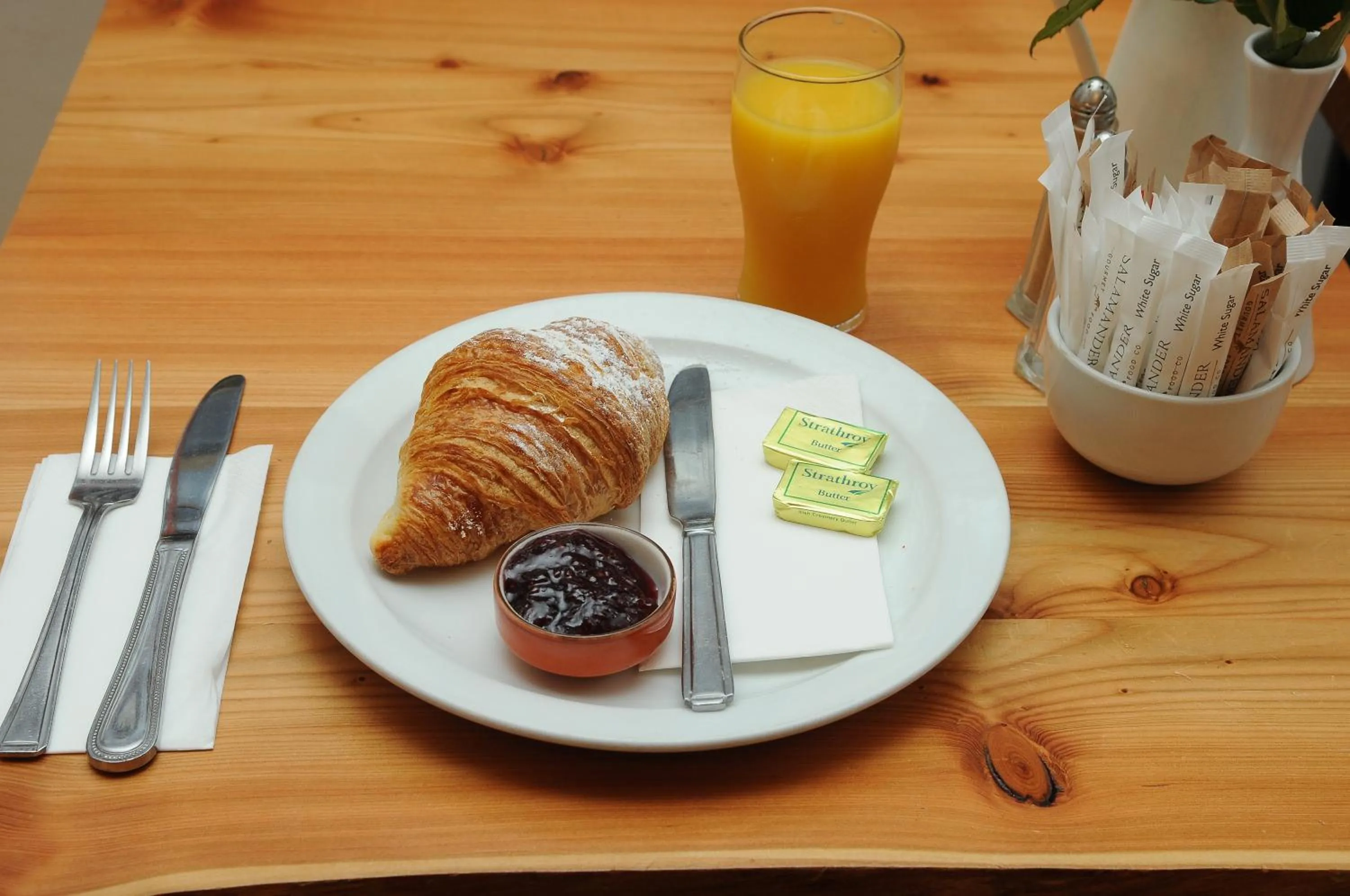 Breakfast in Lodge at The Old Barracks